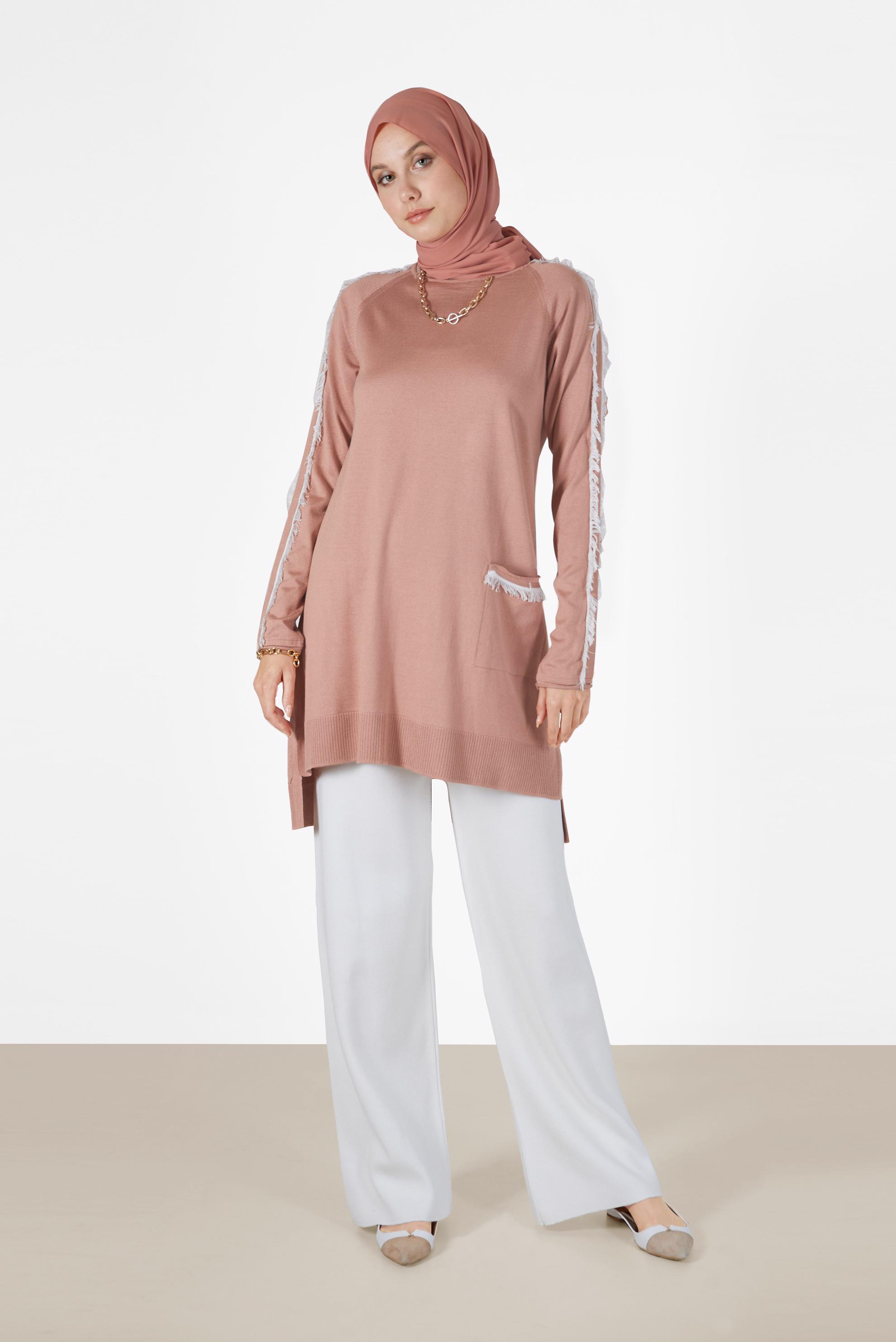 Tesettür giyim PUDRA CEP DETAYLI PÜSKÜLLÜ TRİKO TUNİK 42030 