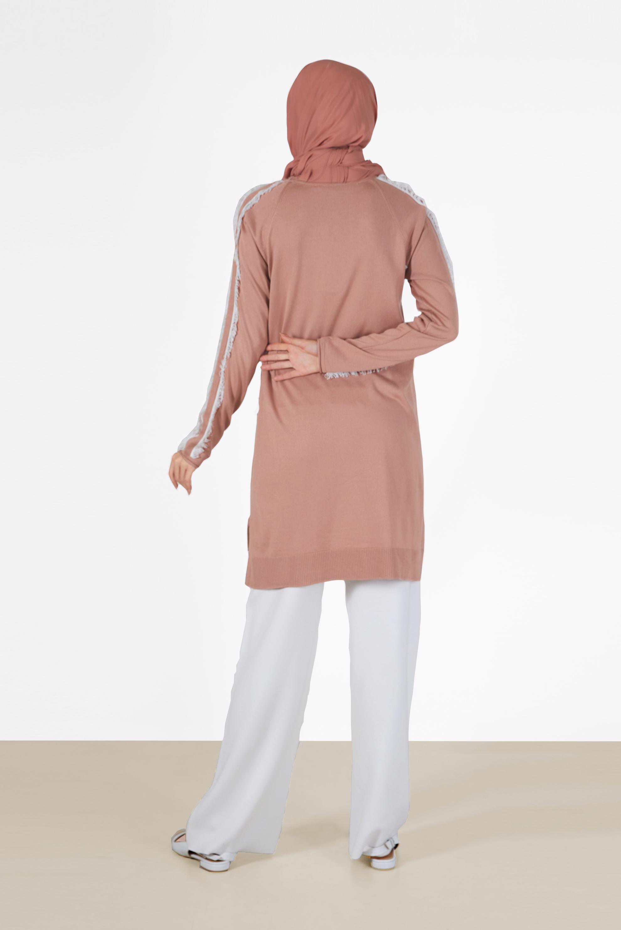 Tesettür giyim PUDRA CEP DETAYLI PÜSKÜLLÜ TRİKO TUNİK 42030 