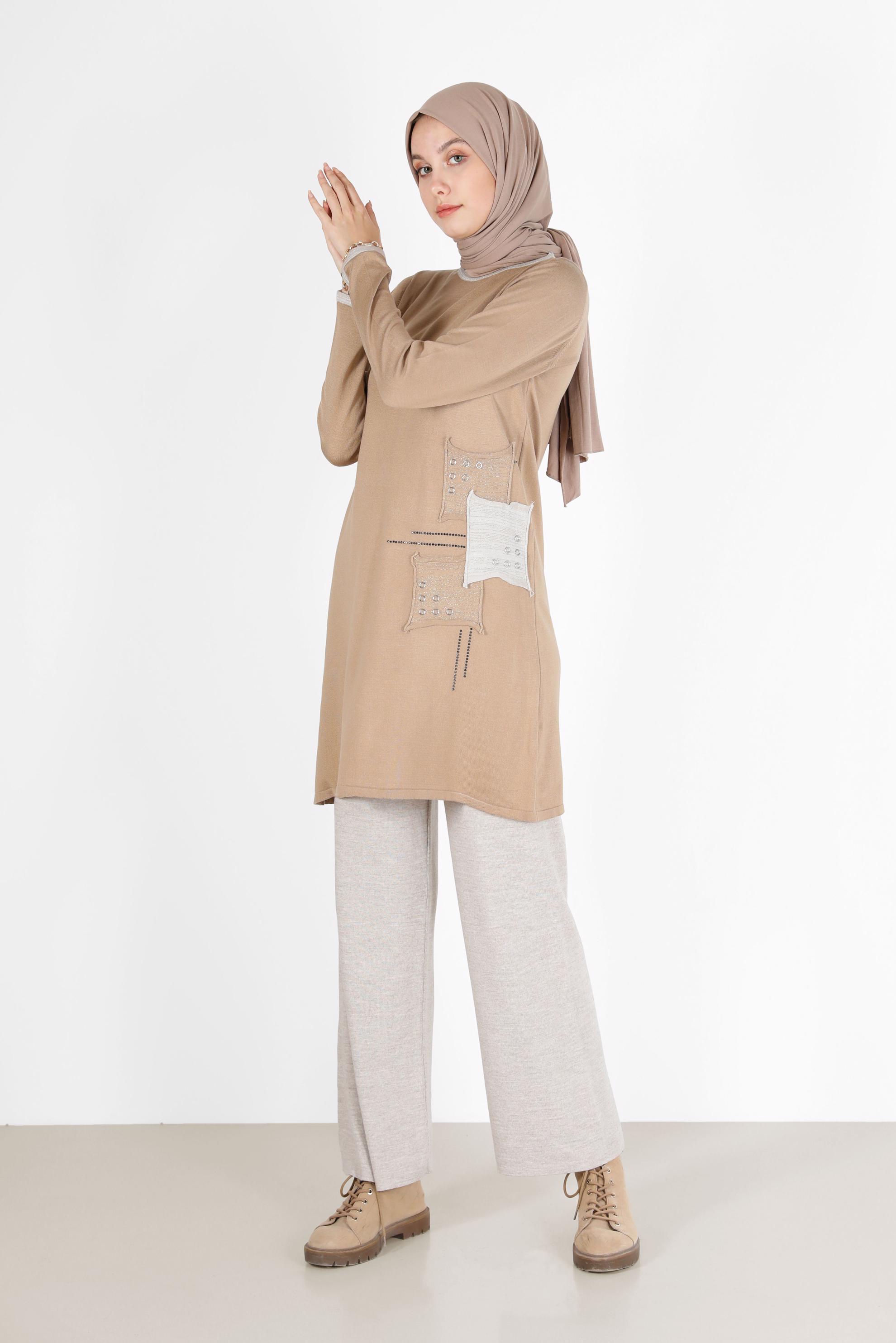 Tesettür giyim KAHVE YAMA DETAYLI TRİKO TUNİK 42033 