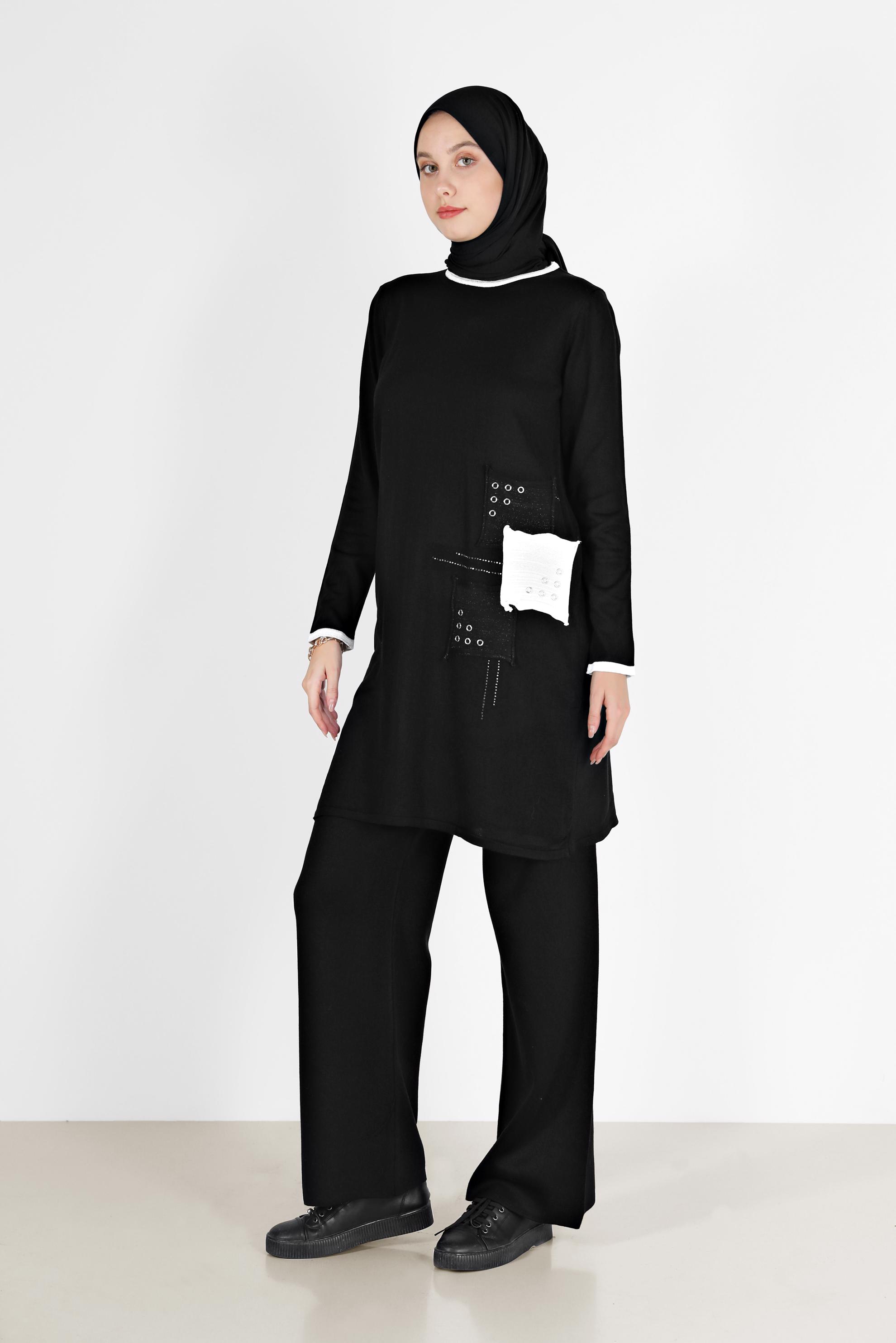 Tesettür giyim SİYAH YAMA DETAYLI TRİKO TUNİK 42033 