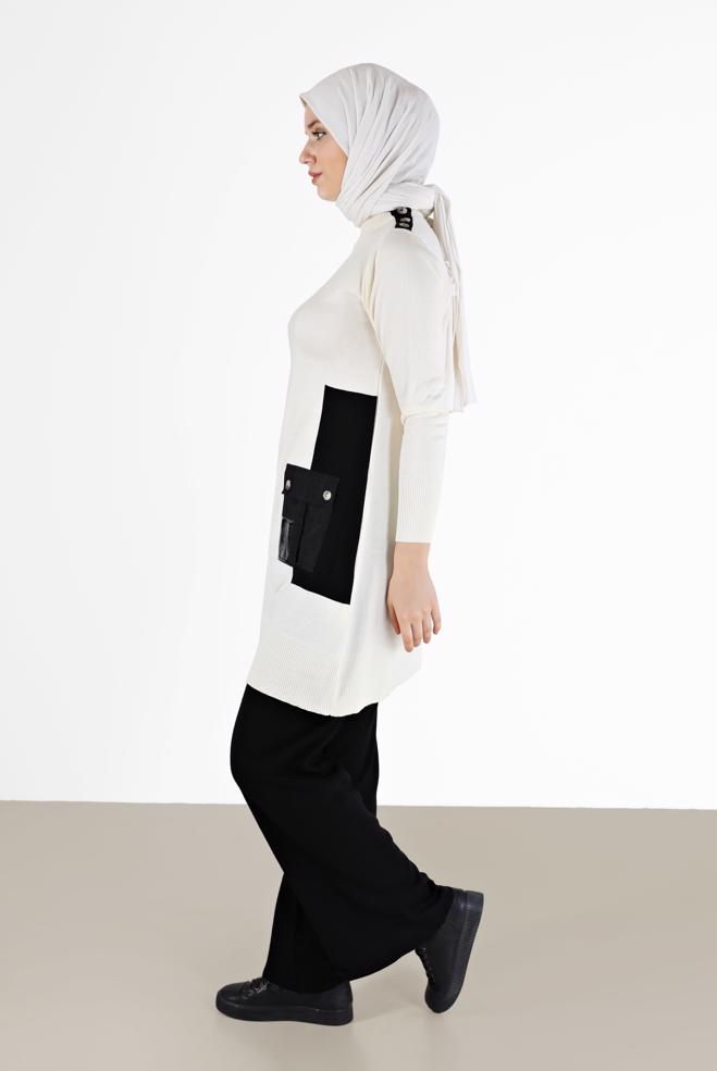 Tesettür giyim BEYAZ YAZI BASKILI CEP DETAYLI TRİKO TUNİK 42034  - ALVİNA