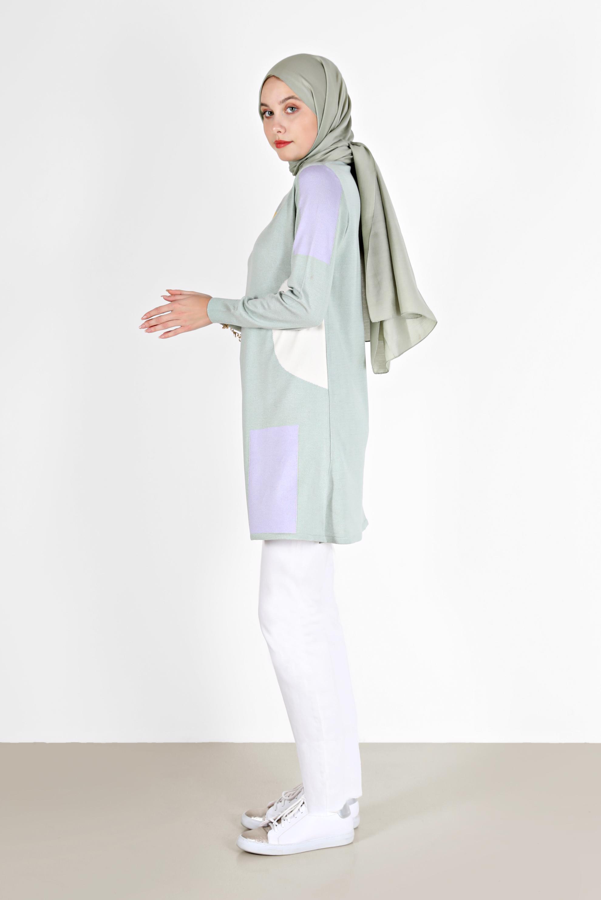 Tesettür giyim YEŞİL DESENLİ BALIKÇI YAKA TRİKO TUNİK 42035 