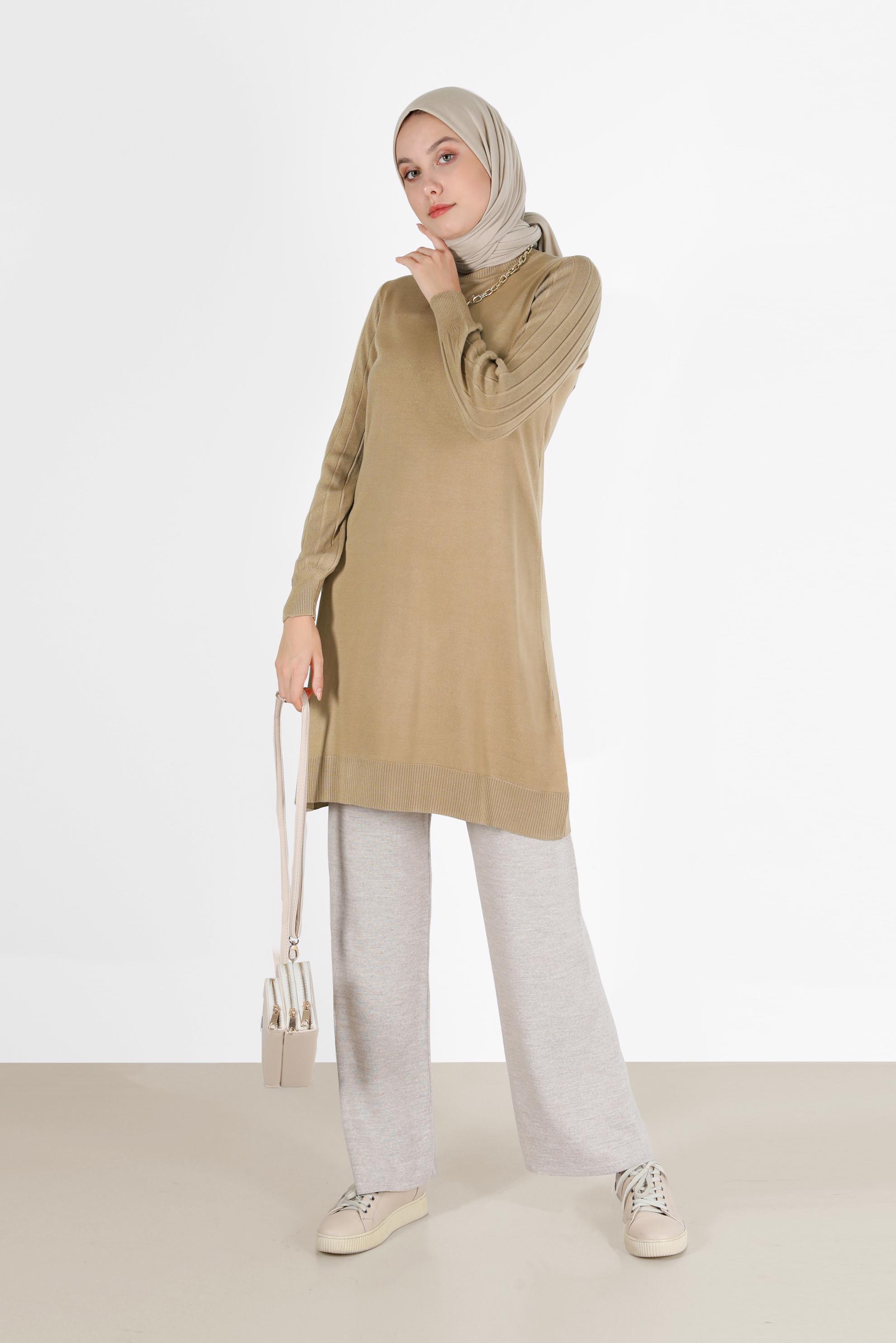 Hijab clothing BROWN KNITWEAR TUNIC WITH PATTERNED SLEEVES 42036 