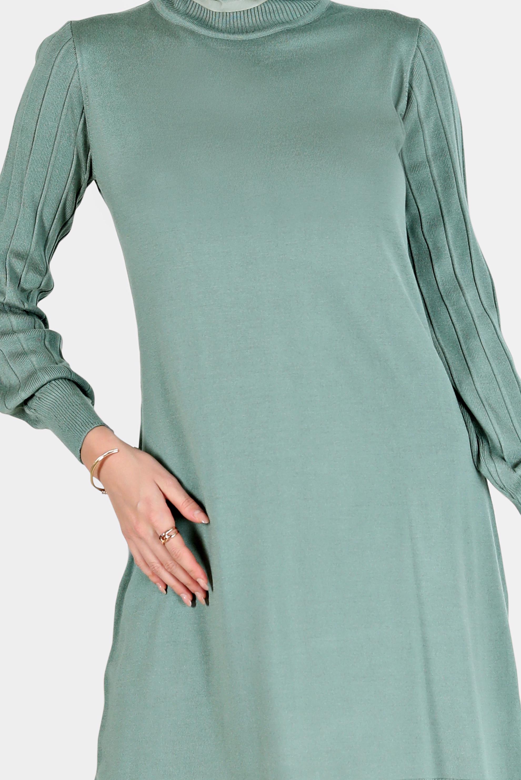 Tesettür giyim YEŞİL KOLLARI KENDİNDEN DESENLİ TRİKO TUNİK 42036 