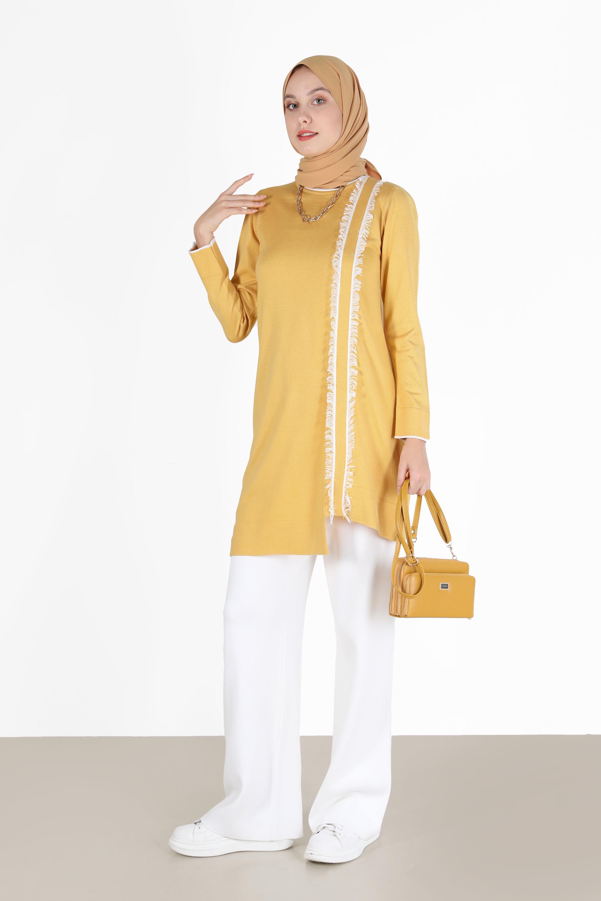 Tesettür giyim SARI PÜSKÜL DETAYLI TRİKO TUNİK 42037 