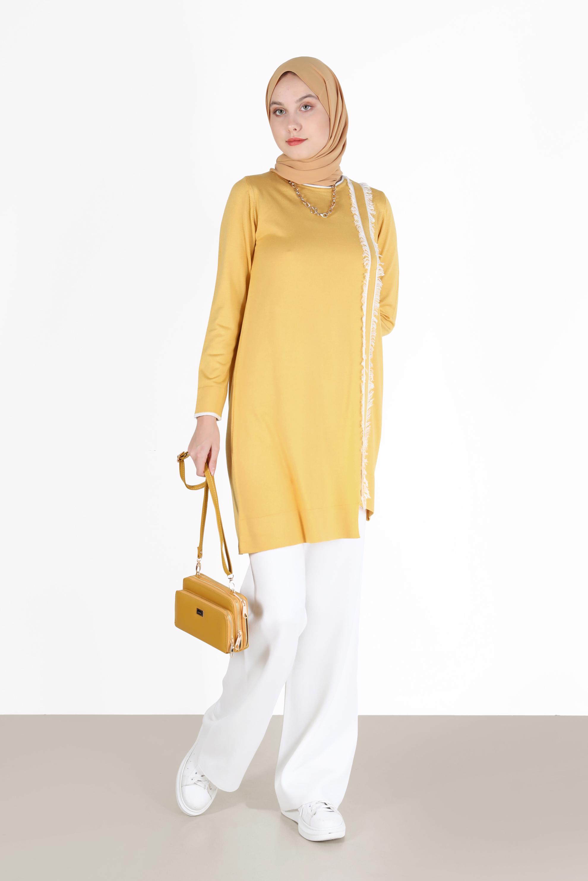 Tesettür giyim SARI PÜSKÜL DETAYLI TRİKO TUNİK 42037 