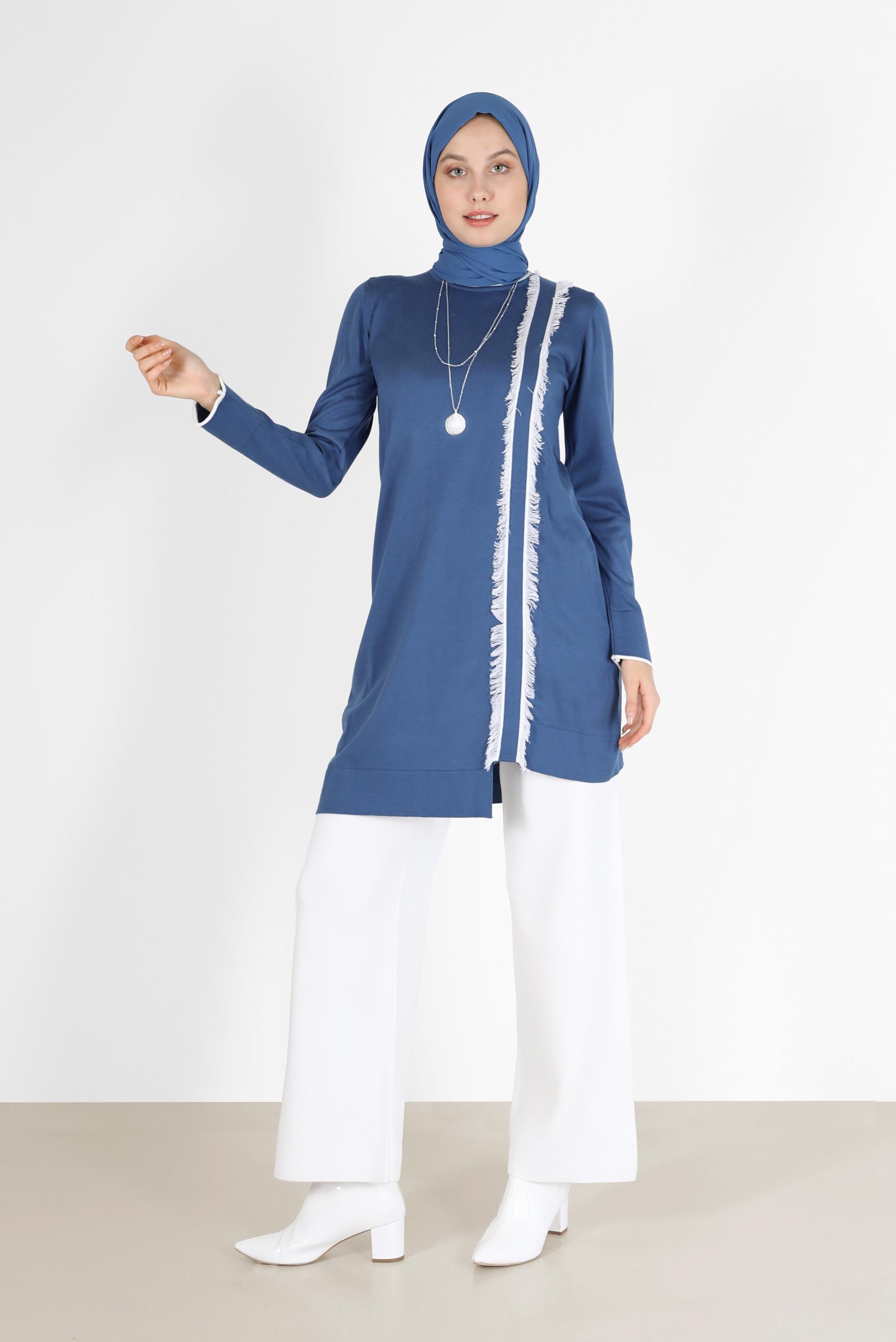 Tesettür giyim LACİVERT PÜSKÜL DETAYLI TRİKO TUNİK 42037 