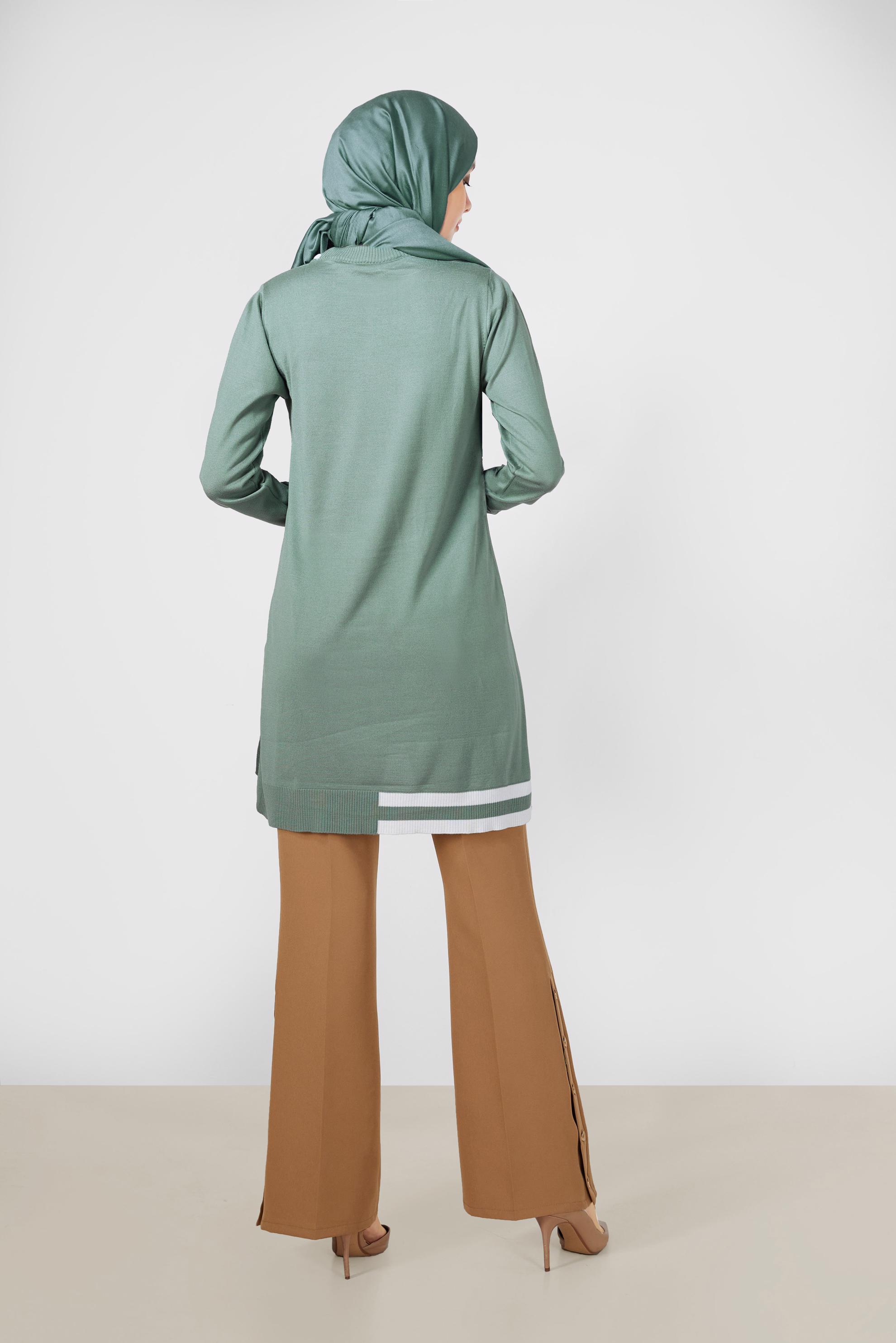 Tesettür giyim YEŞİL RENK BLOKLU TRİKO TUNİK 42039 