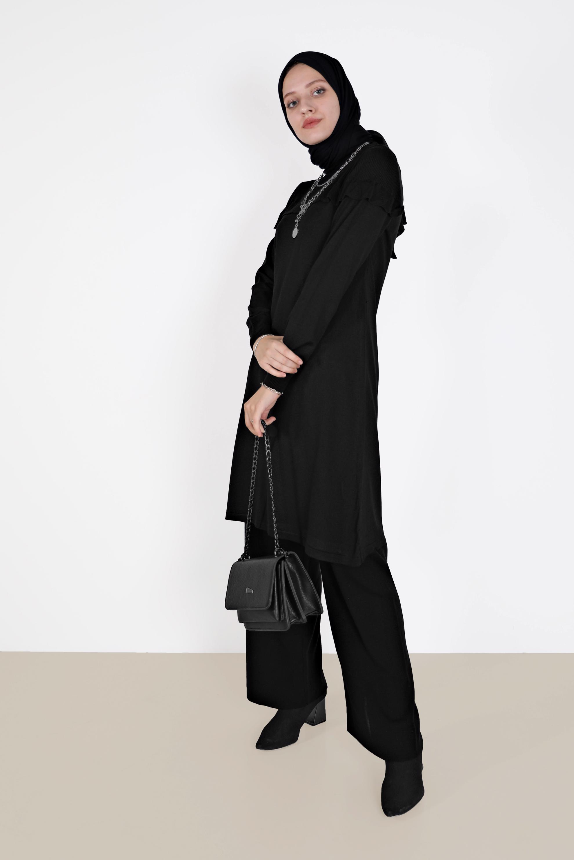 Hijab clothing BLACK FRILLED KNITWEAR TUNIC WITH ELASTIC CUFFS 42041 