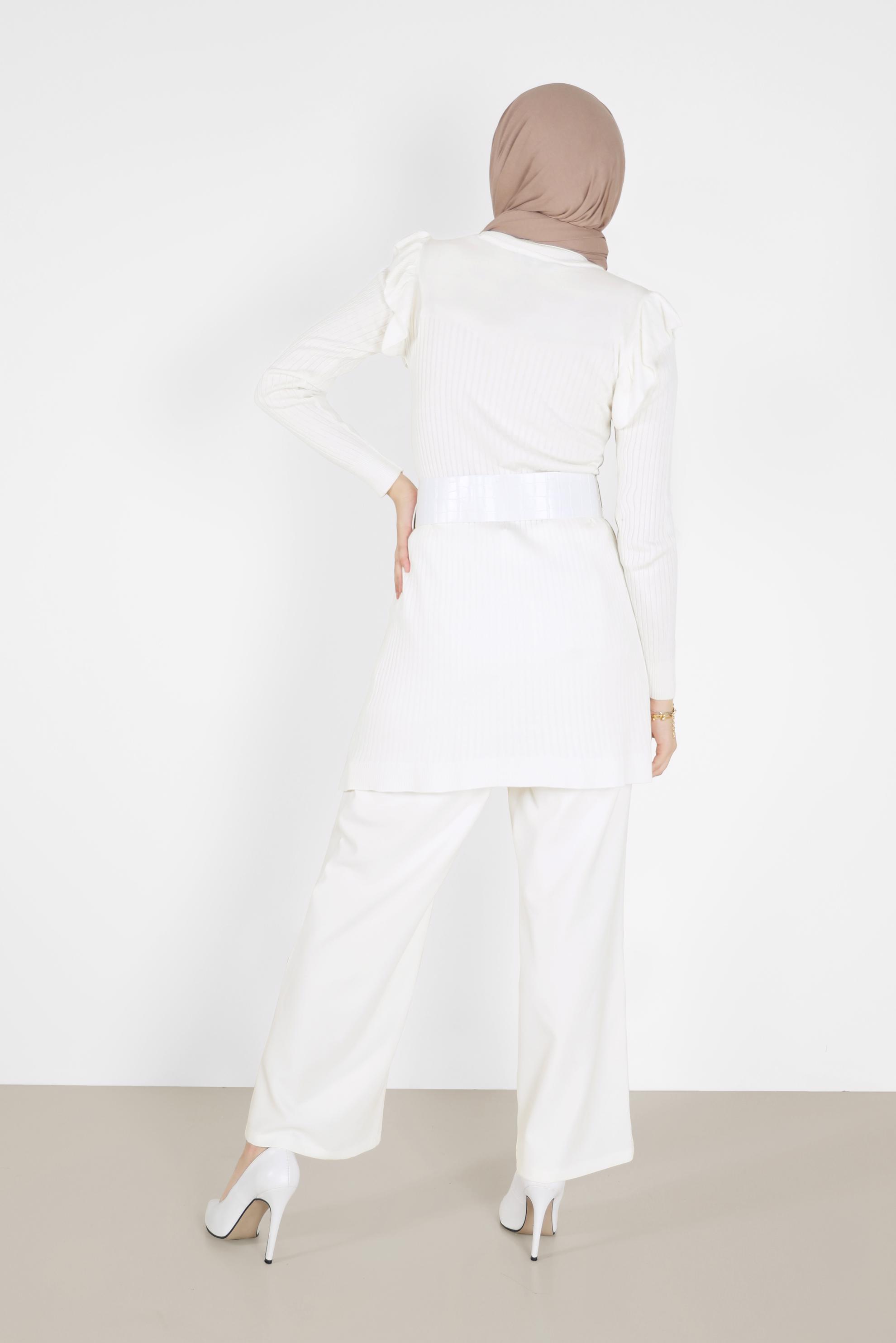 Hijab clothing WHITE RUFFLE DETAIL STRIPED KNITWEAR TUNIC 42042 