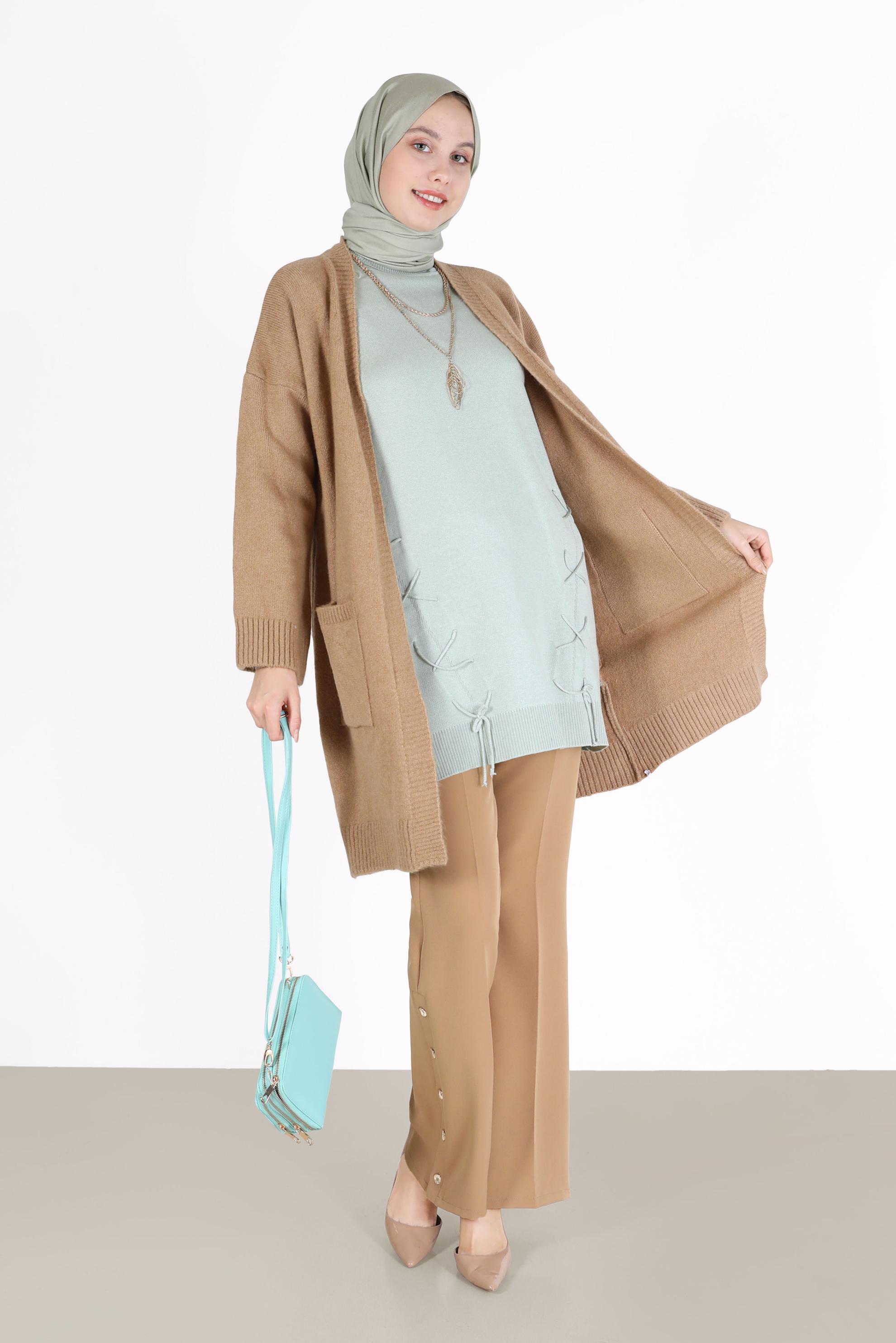 Tesettür giyim YEŞİL BAĞLAMA DETAYLI TRİKO TUNİK 42044 