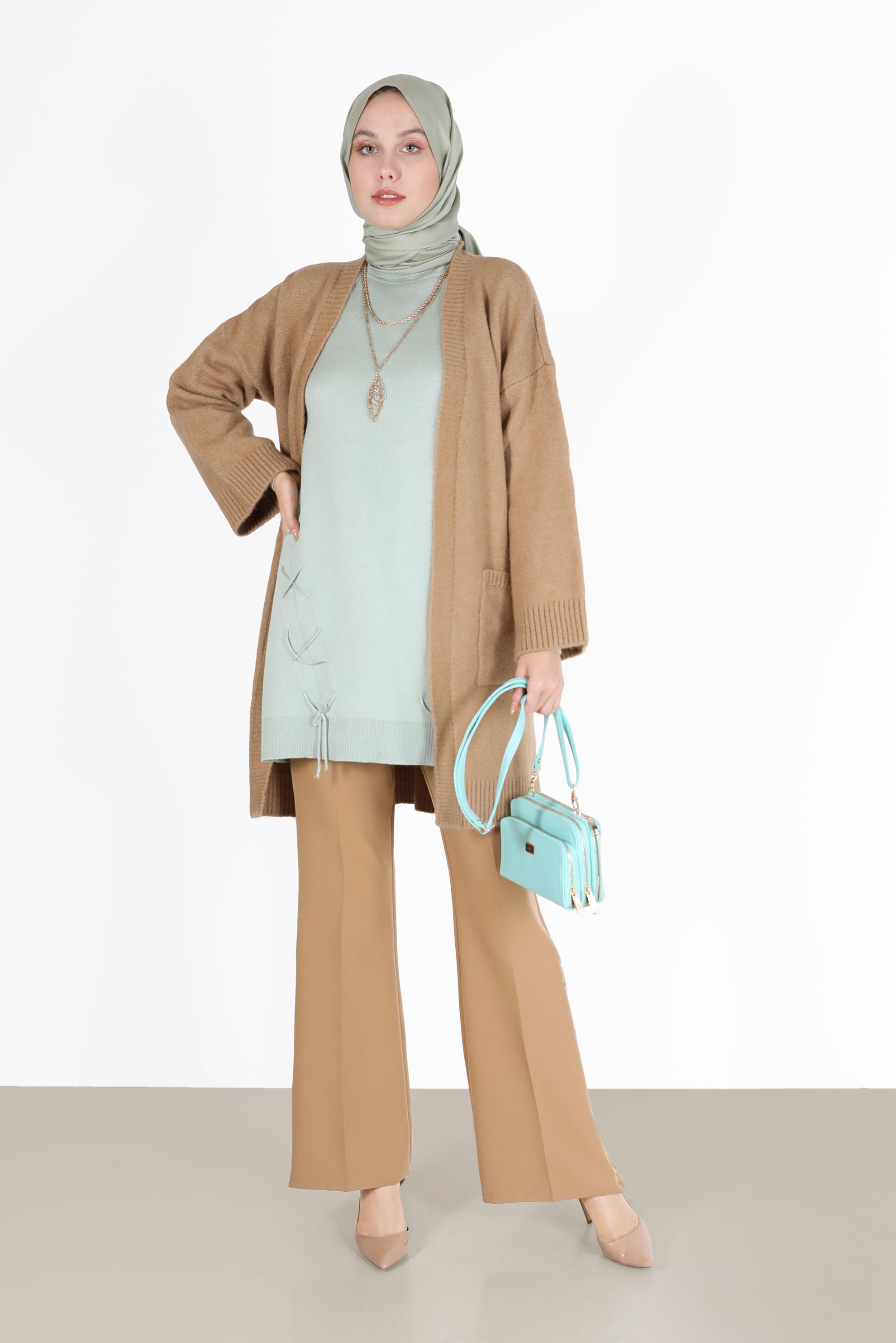 Tesettür giyim YEŞİL BAĞLAMA DETAYLI TRİKO TUNİK 42044 