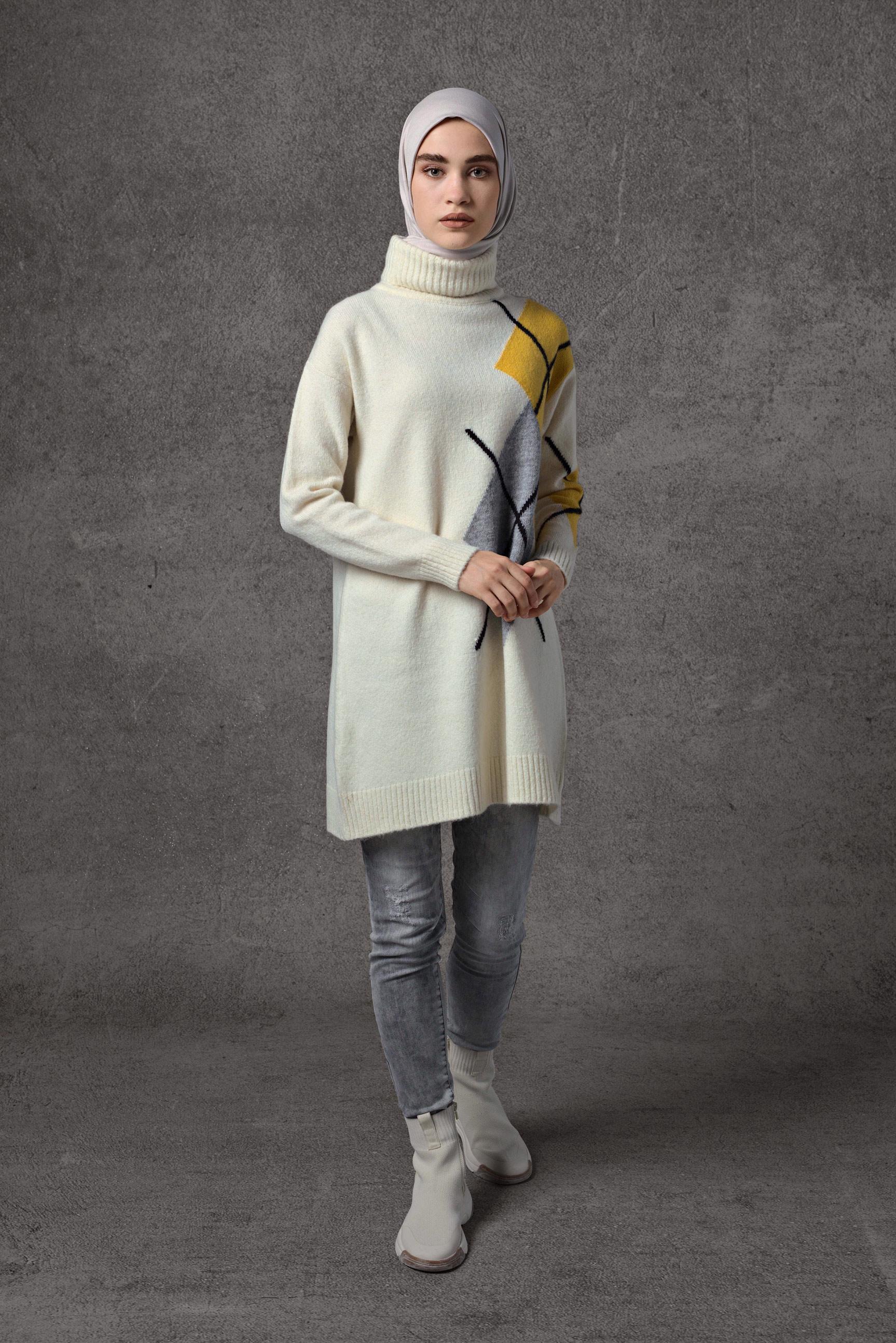 Tesettür giyim BEJ KARO DESENLİ TRİKO TUNİK 42052 