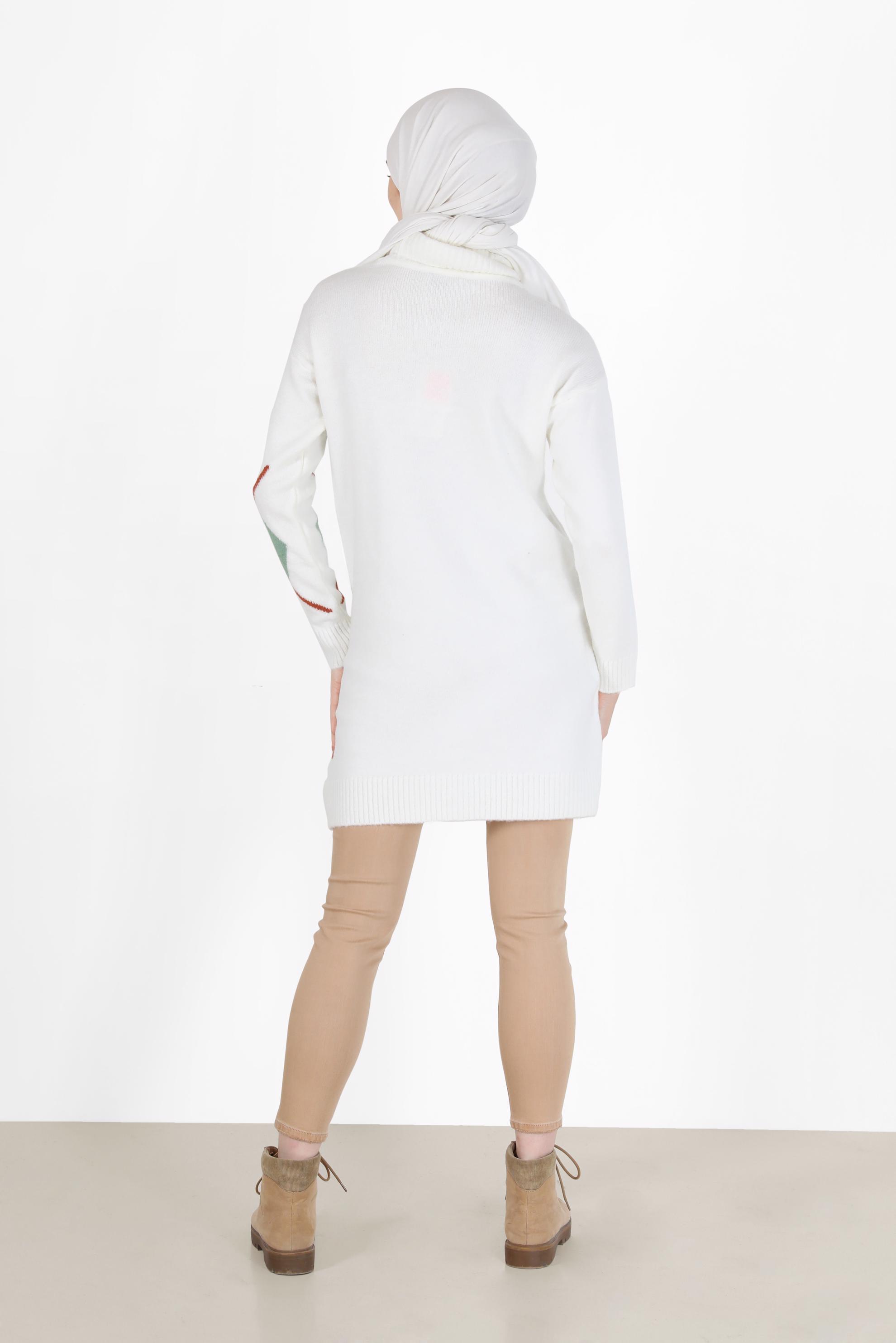 Tesettür giyim BEYAZ KARO DESENLİ TRİKO TUNİK 42052 