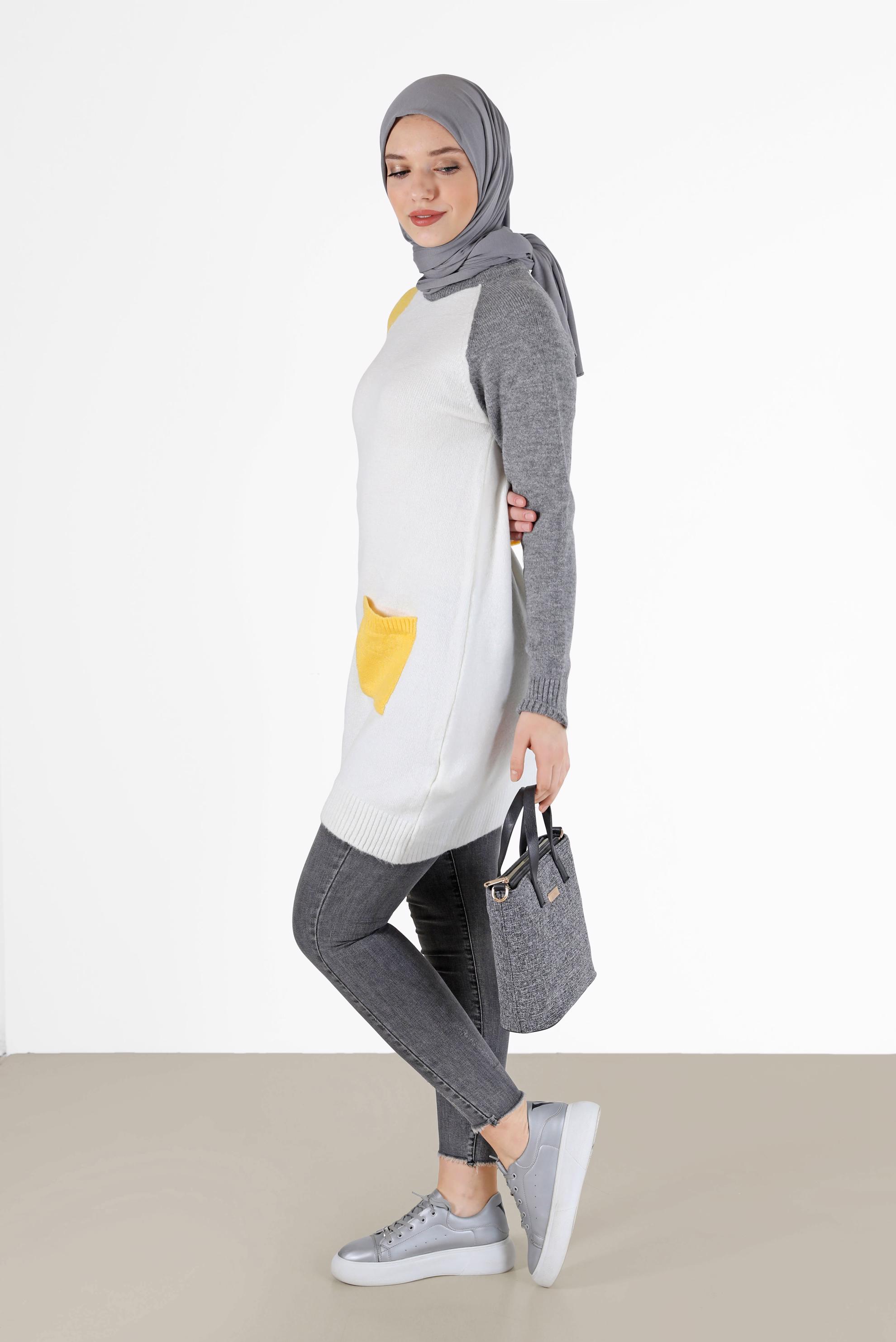 Tesettür giyim BEYAZ ÜÇ RENKLİ CEP DETAYLI TRİKO TUNİK 42053 