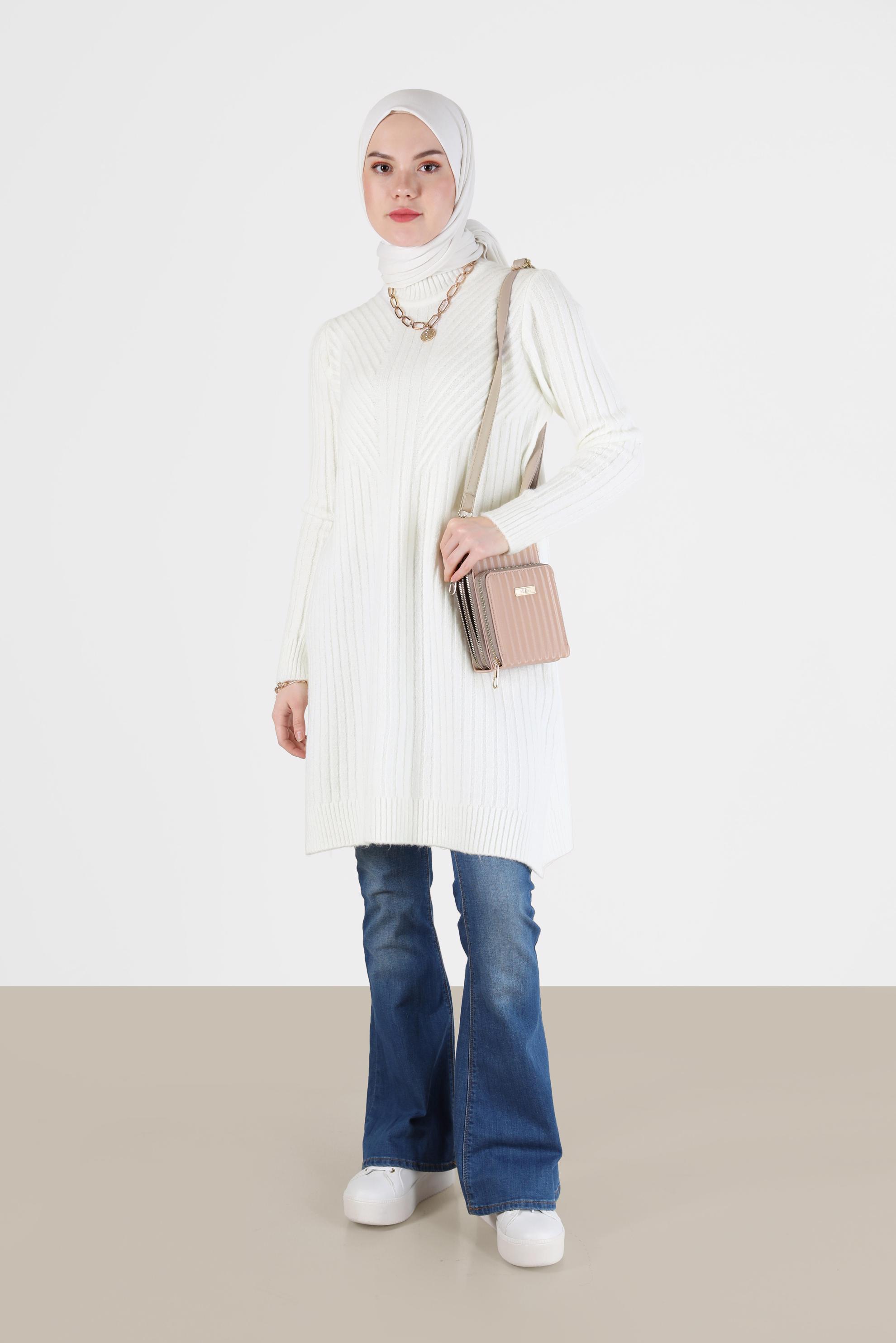 Tesettür giyim BEYAZ BALIKÇI YAKA FİTİLLİ TRİKO TUNİK 42057 