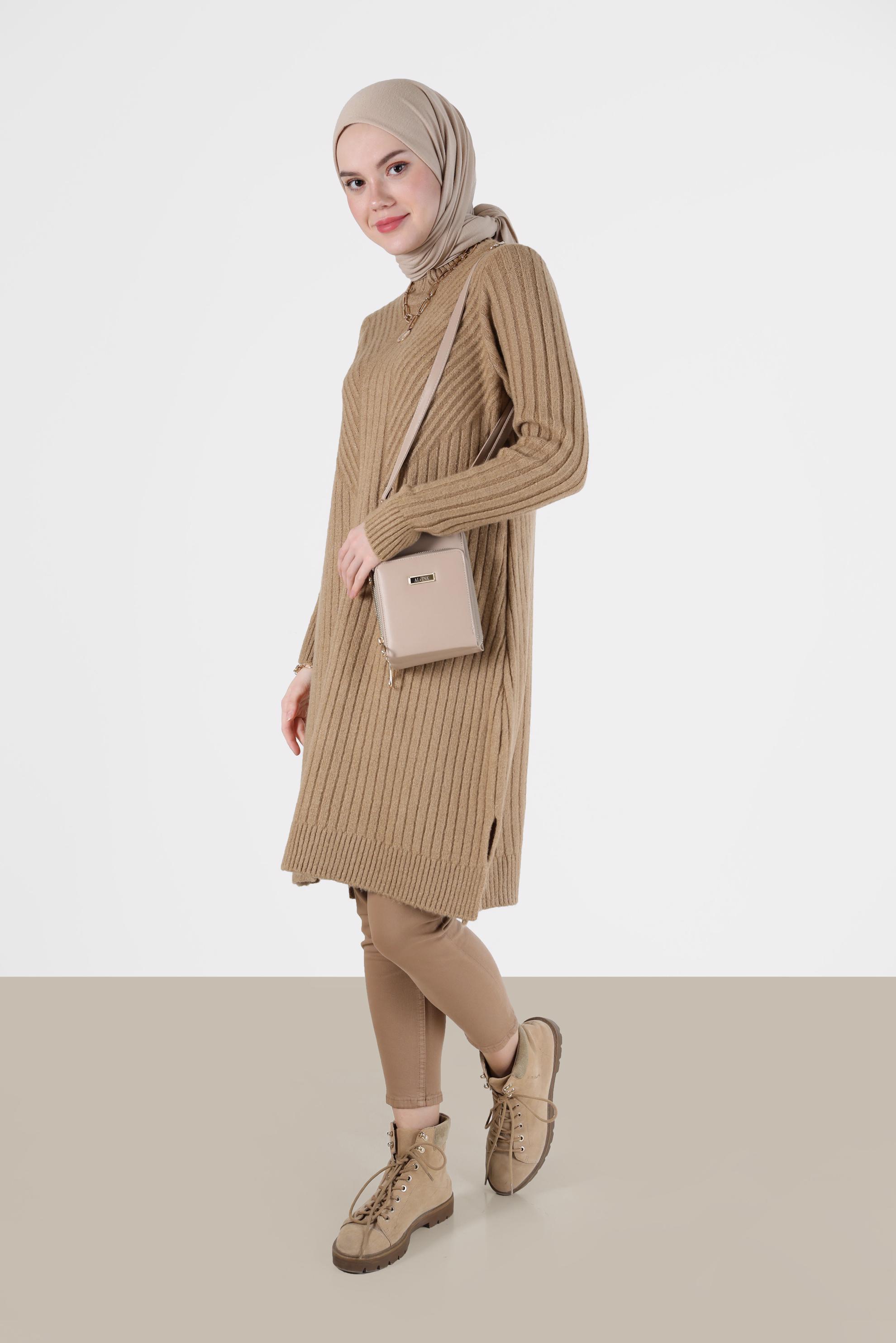 Tesettür giyim KAHVE BALIKÇI YAKA FİTİLLİ TRİKO TUNİK 42057 