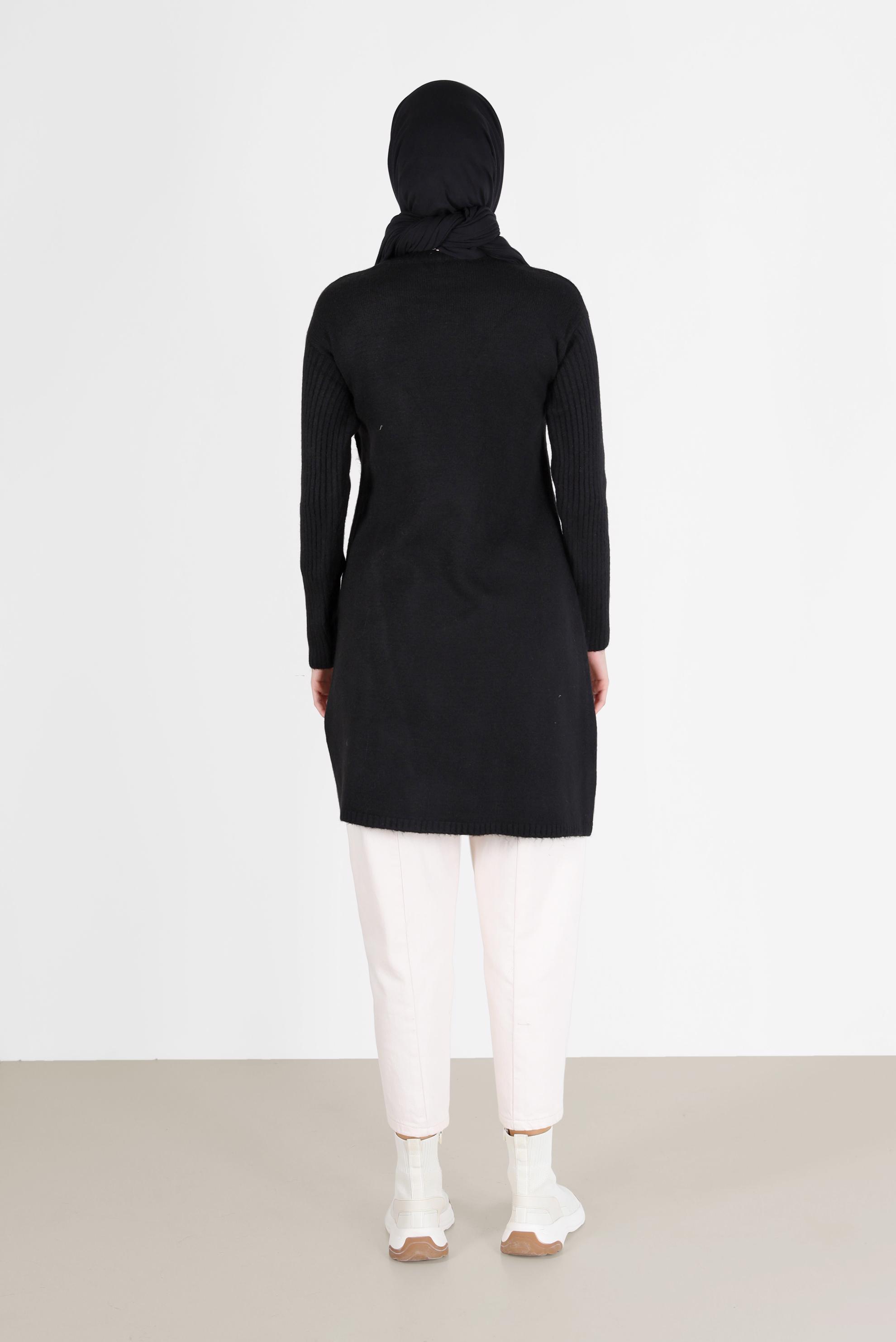 Tesettür giyim SİYAH CEP DETAYLI YIRTMAÇLI TRİKO TUNİK 42058 