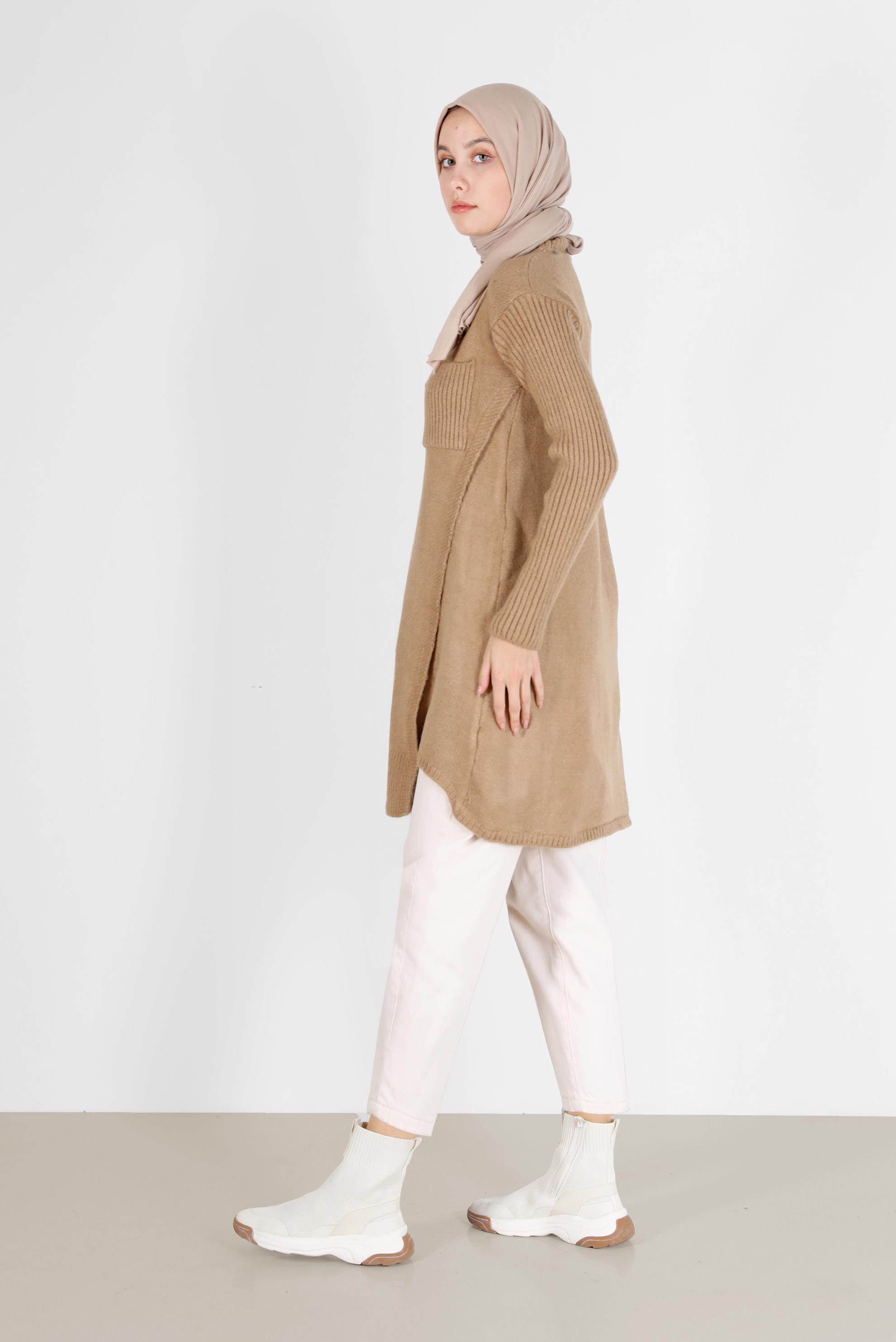 Tesettür giyim KAHVE CEP DETAYLI YIRTMAÇLI TRİKO TUNİK 42058 