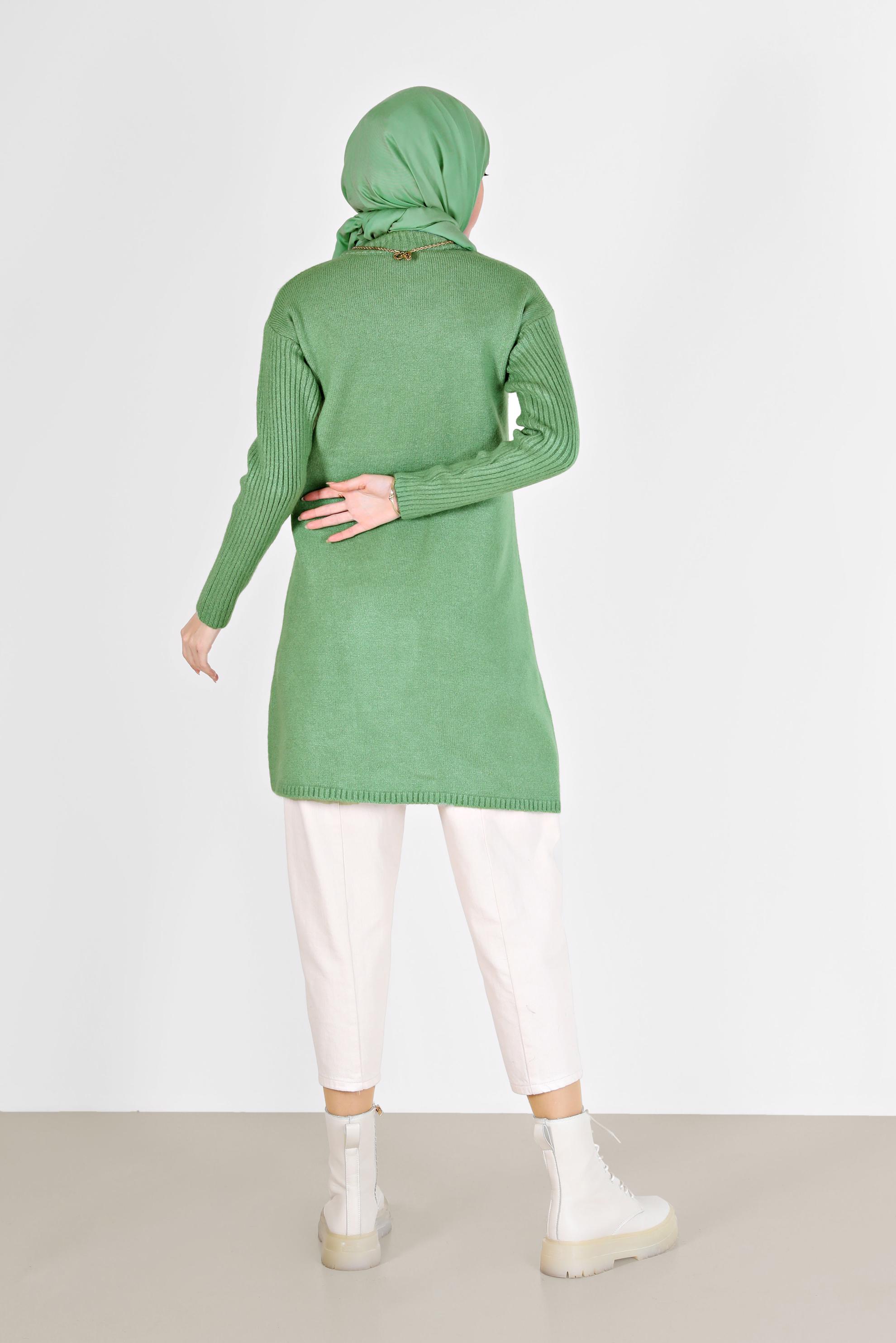 Tesettür giyim YEŞİL CEP DETAYLI YIRTMAÇLI TRİKO TUNİK 42058 