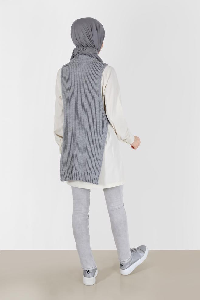 Tesettür giyim GRİ BALIKÇI YAKA KENDİNDEN DESENLİ TRİKO TUNİK 42059  - ALVİNA