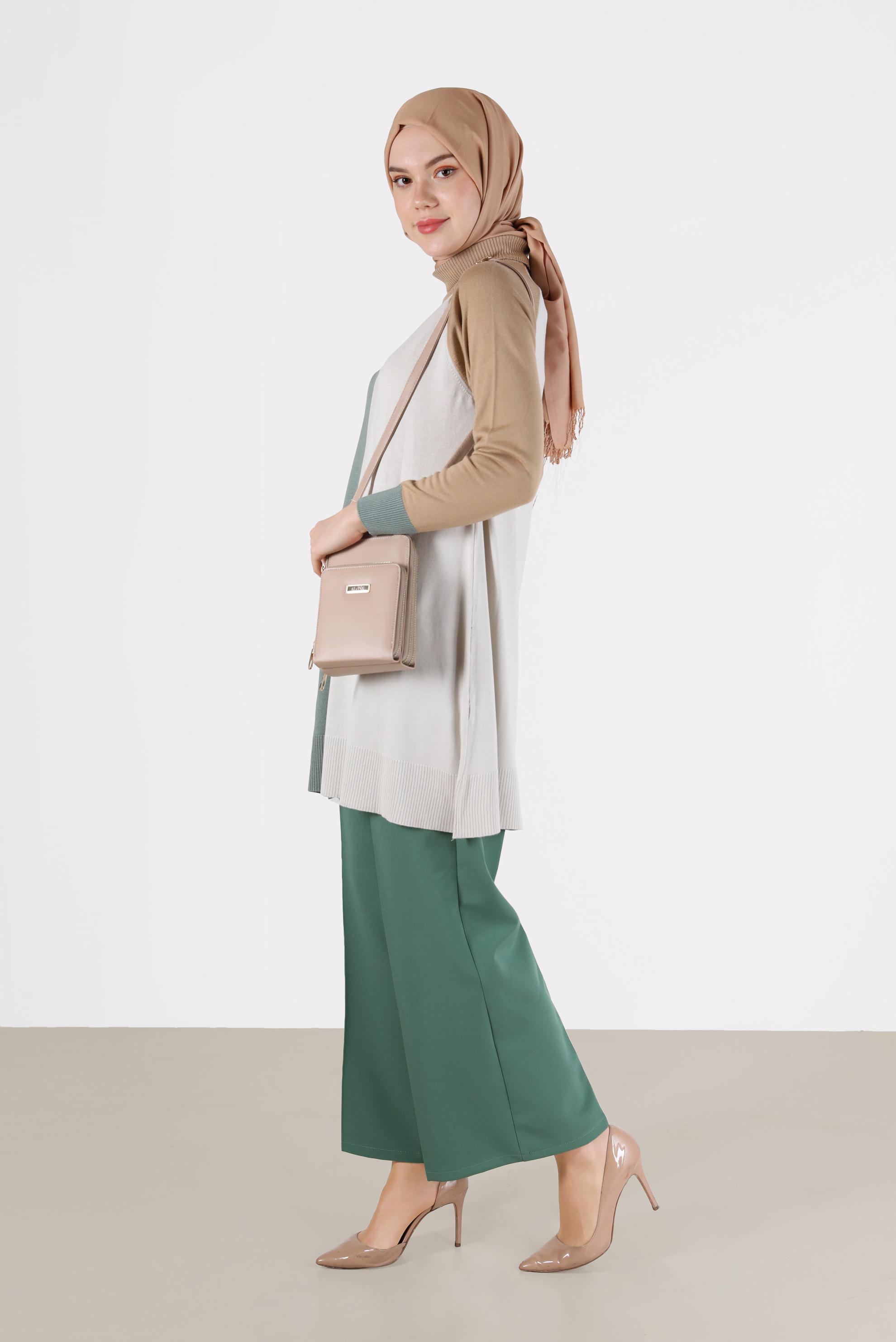 Tesettür giyim YEŞİL 3 RENKLİ TRİKO TUNİK 42085 