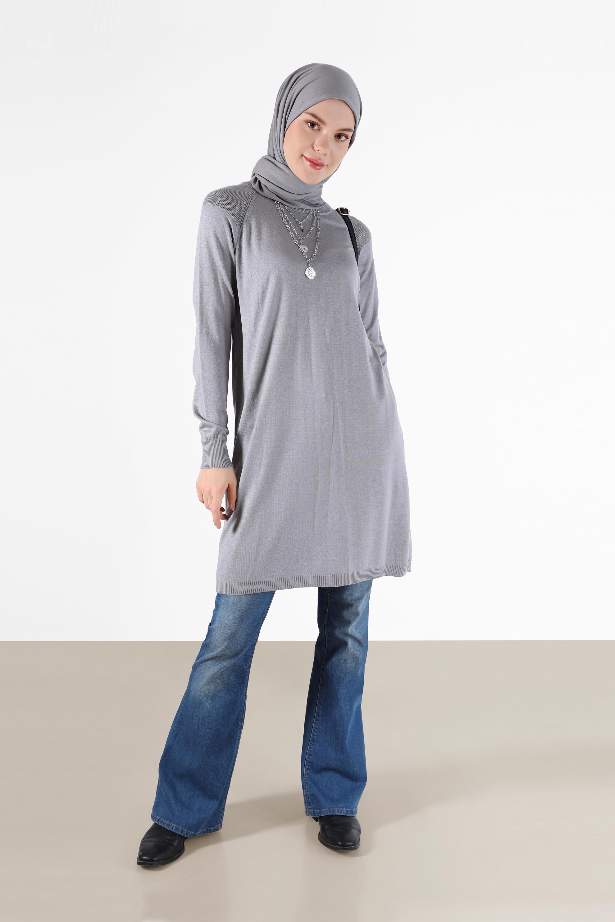 Tesettür giyim GRİ YANLARI YIRTMAÇLI TRİKO TUNİK 42100