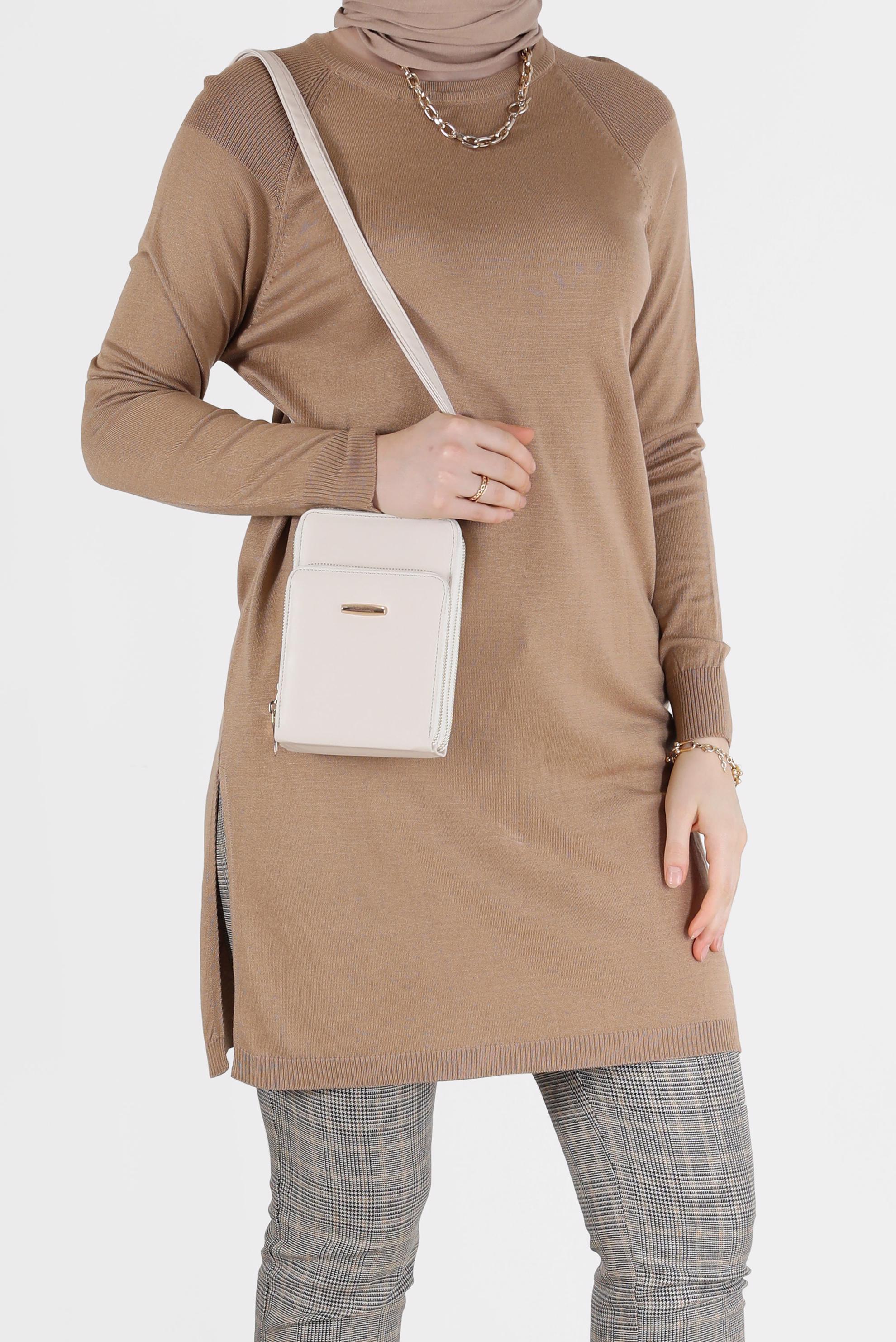 Hijab clothing BROWN KNITWEAR TUNIC WITH SIDE SLITS 42100 