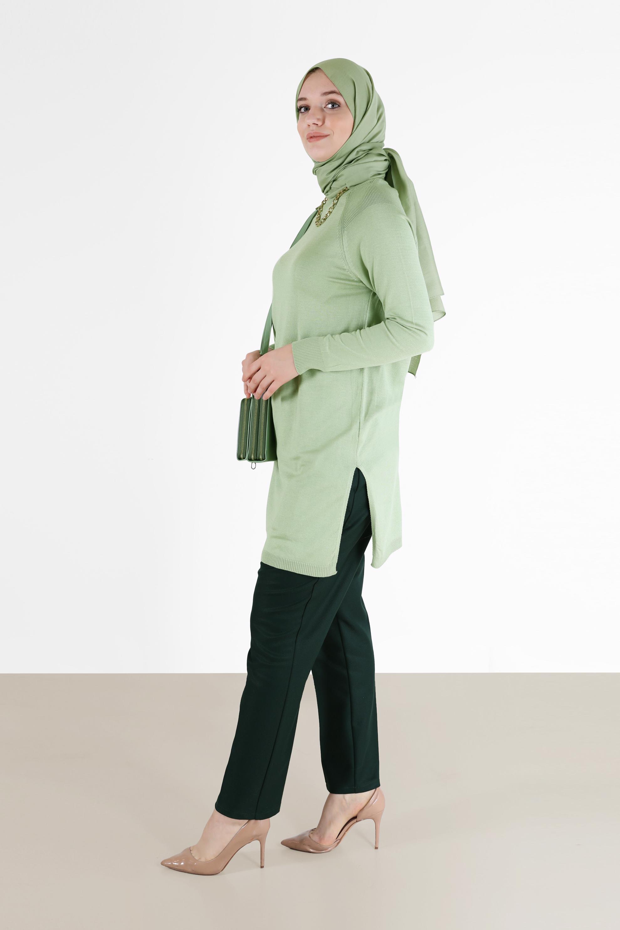 Tesettür giyim YEŞİL YANLARI YIRTMAÇLI TRİKO TUNİK 42100