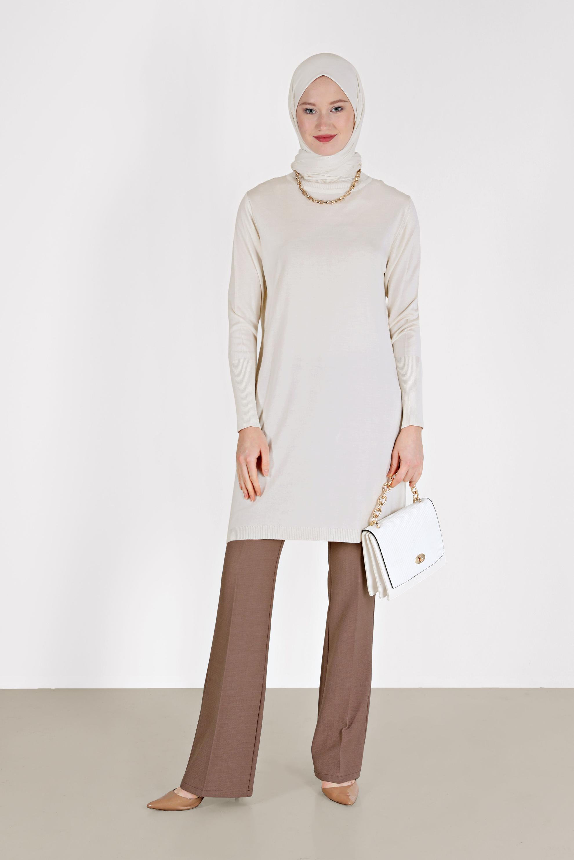 Tesettür giyim BEYAZ BASIC TRİKO TUNİK 42102 