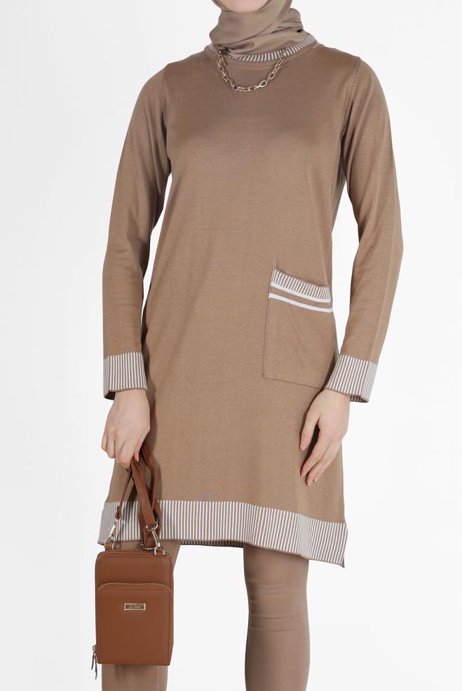 Tesettür giyim KAHVE CEP DETAYLI TRİKO TUNİK 42104 - ALVİNA