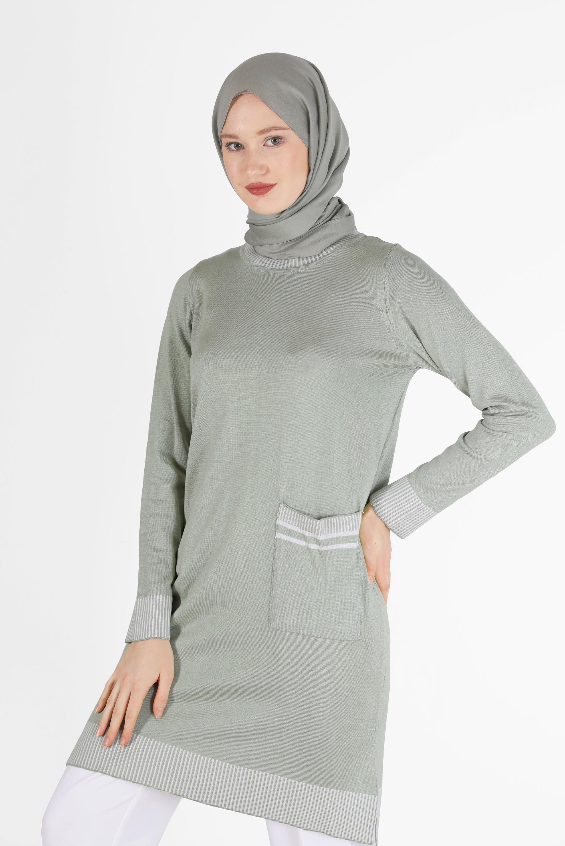 Tesettür giyim YEŞİL CEP DETAYLI TRİKO TUNİK 42104
