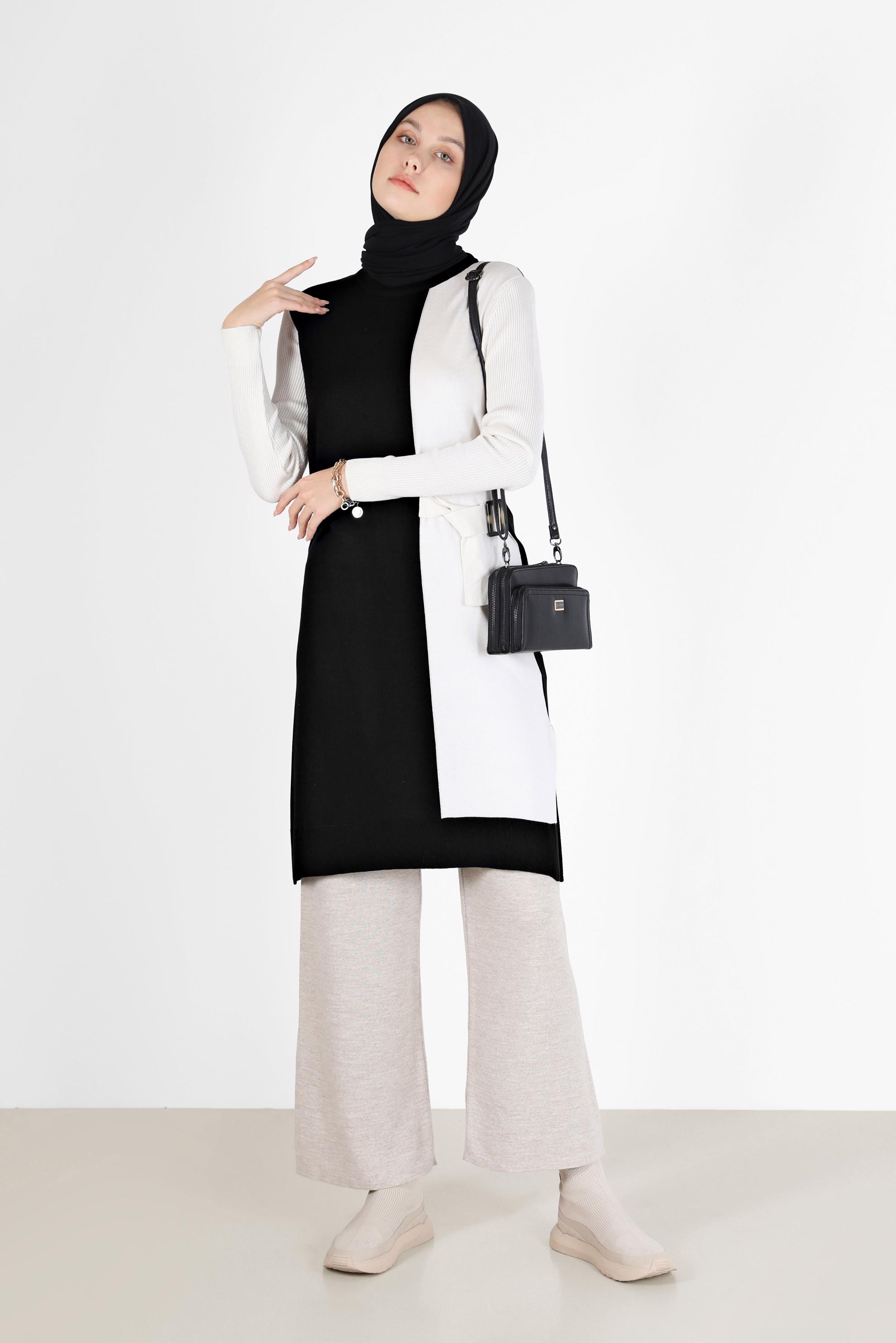 Tesettür giyim SİYAH KUŞAK DETAYLI 2 RENKLİ TRİKO TUNİK 42105 