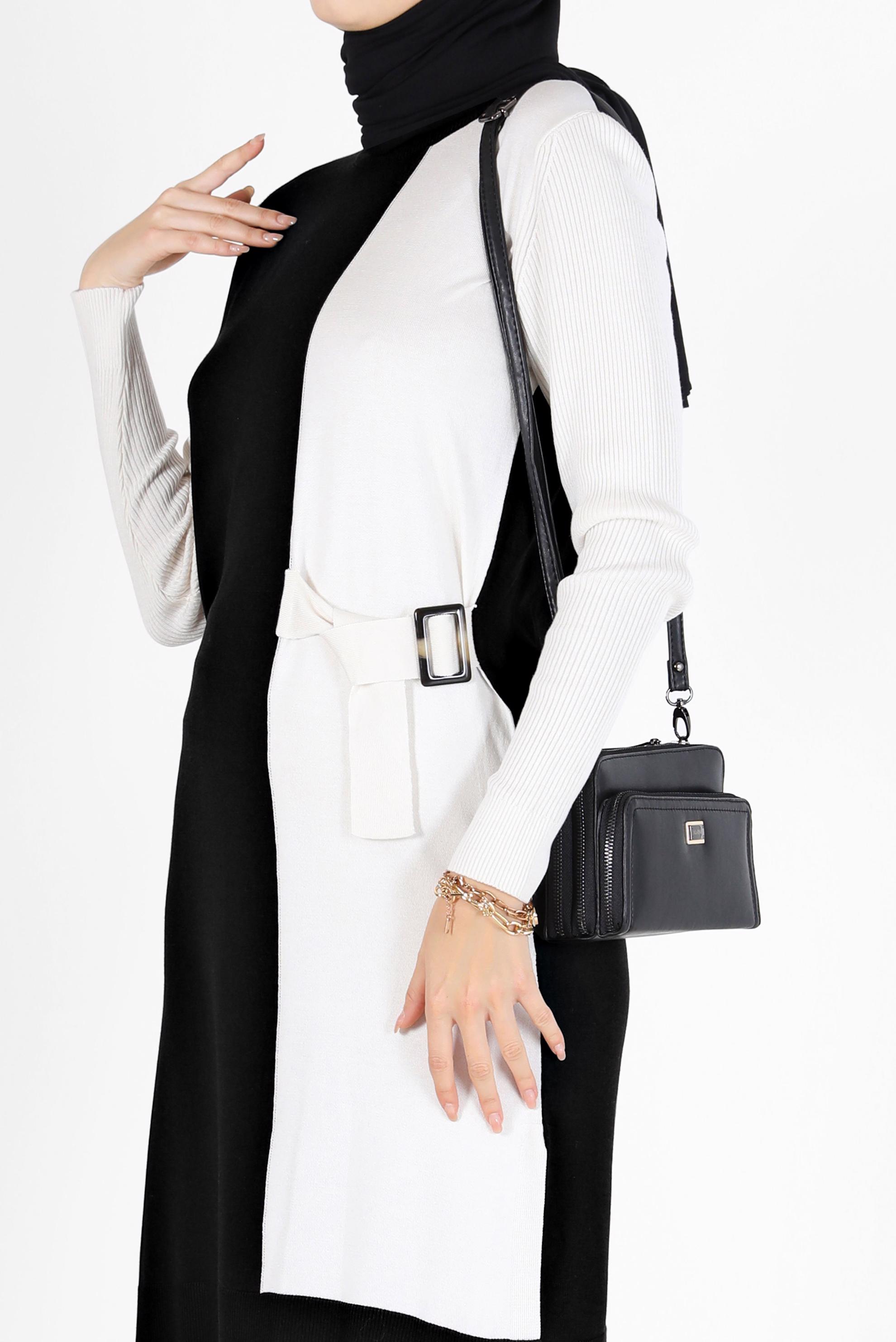 Tesettür giyim SİYAH KUŞAK DETAYLI 2 RENKLİ TRİKO TUNİK 42105 