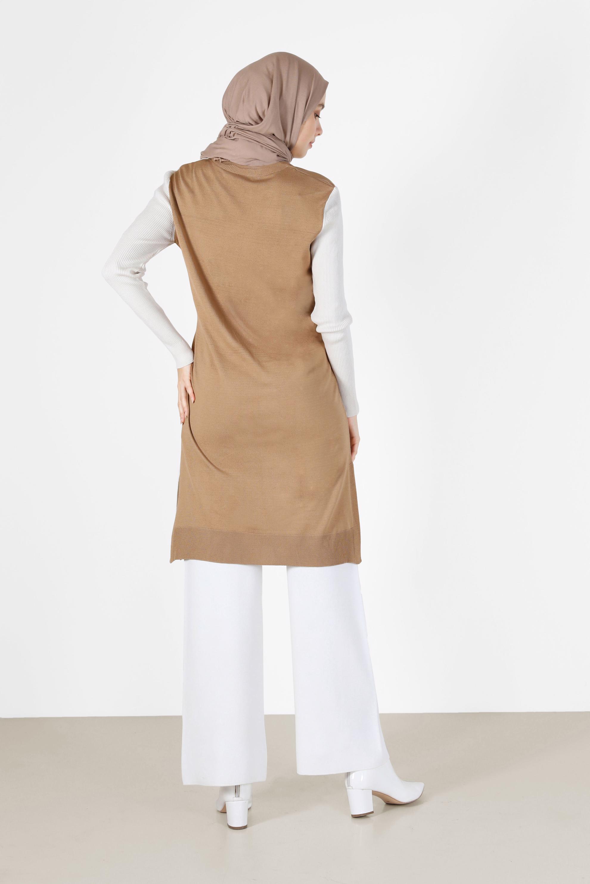 Tesettür giyim KAHVE KUŞAK DETAYLI 2 RENKLİ TRİKO TUNİK 42105 