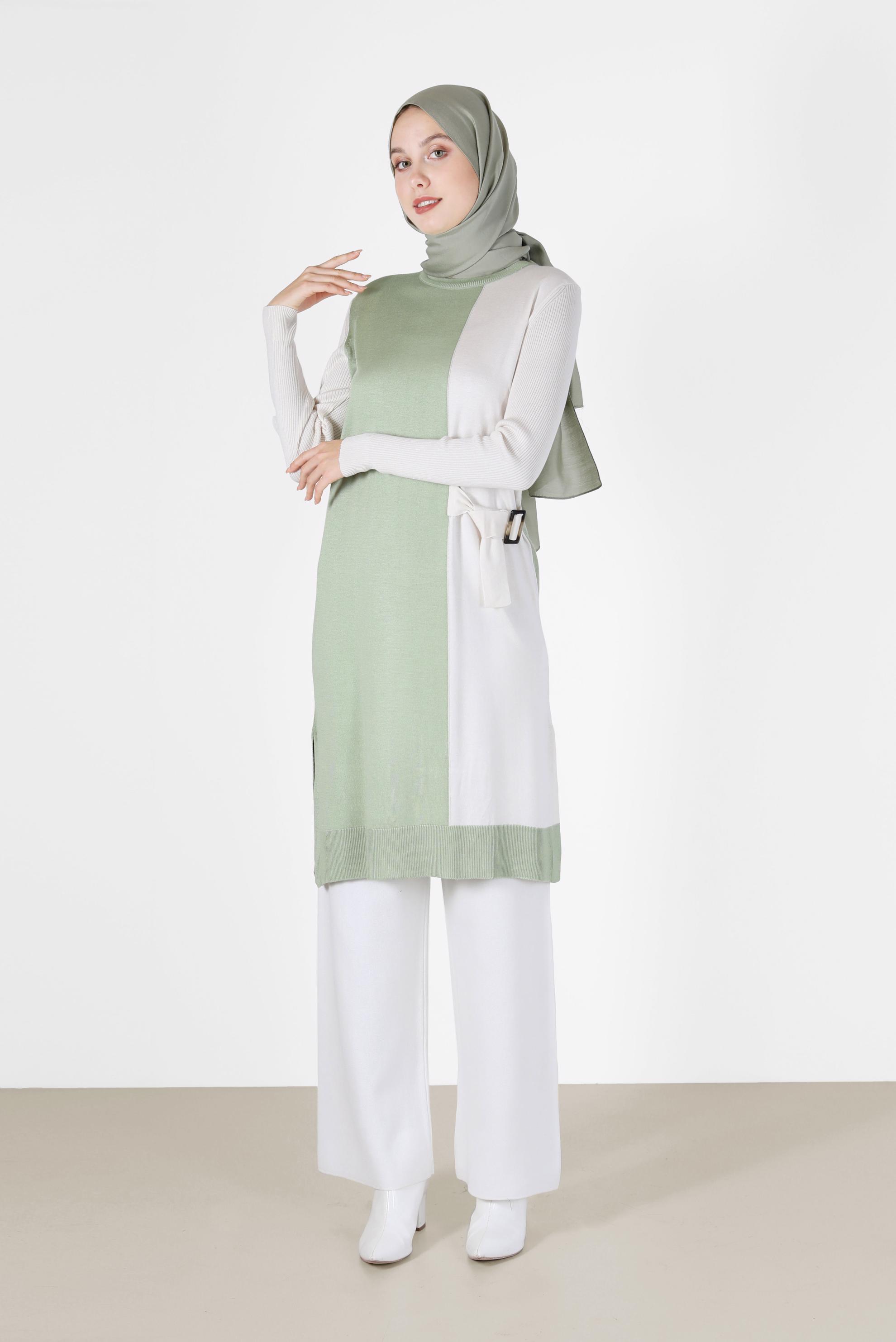 Tesettür giyim YEŞİL KUŞAK DETAYLI 2 RENKLİ TRİKO TUNİK 42105 