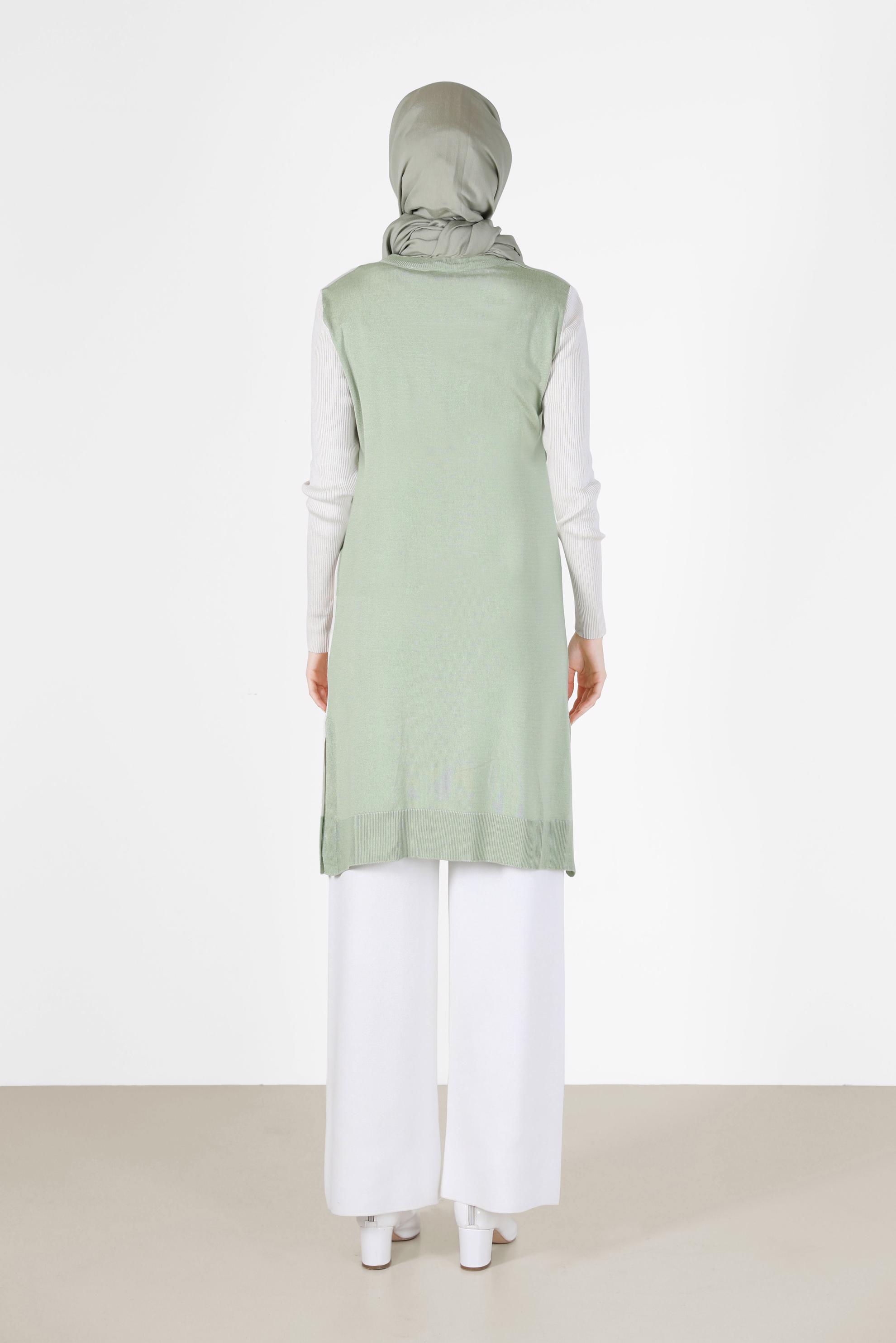 Tesettür giyim YEŞİL KUŞAK DETAYLI 2 RENKLİ TRİKO TUNİK 42105 