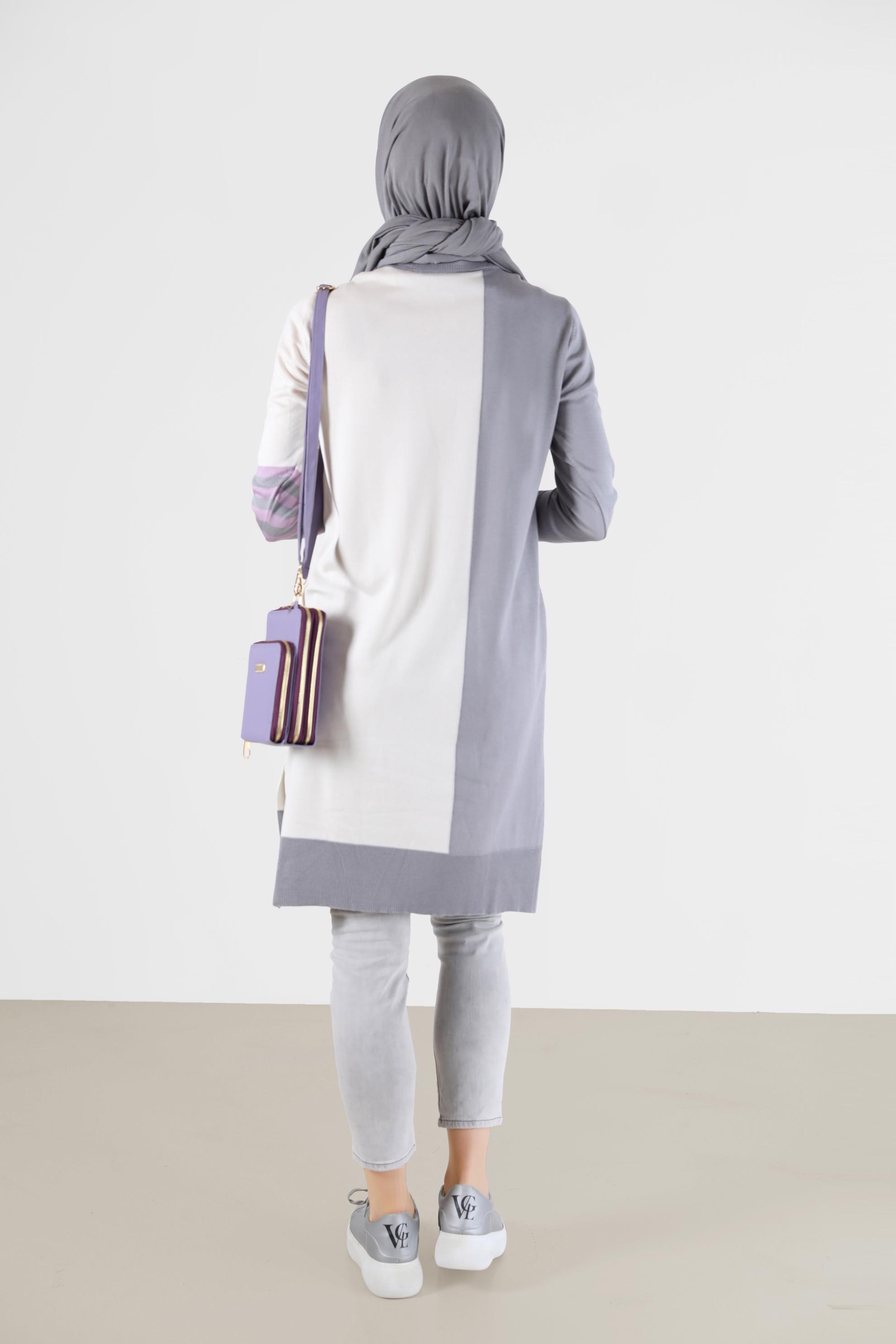 Tesettür giyim GRİ ŞERİT DETAYLI 3-RENKLİ TRİKO TUNİK 42106 