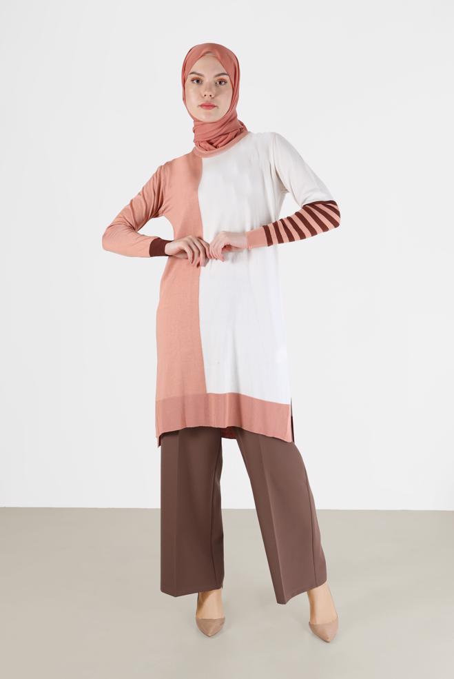 Tesettür giyim  ŞERİT DETAYLI 3-RENKLİ TRİKO TUNİK 42106  - ALVİNA
