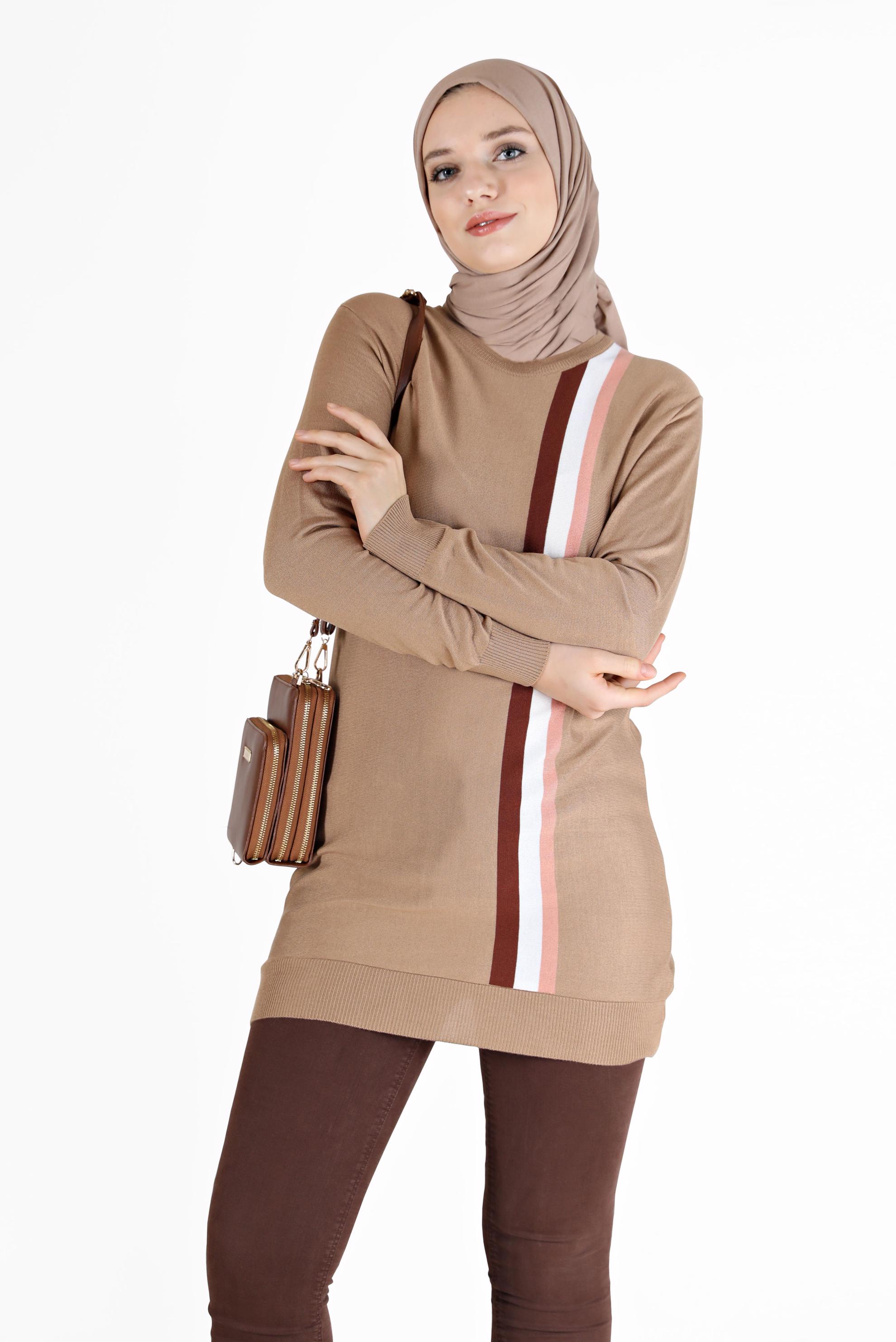 Tesettür giyim KAHVE RENKLİ ŞERİT DETAYLI TRİKO TUNİK 42107 