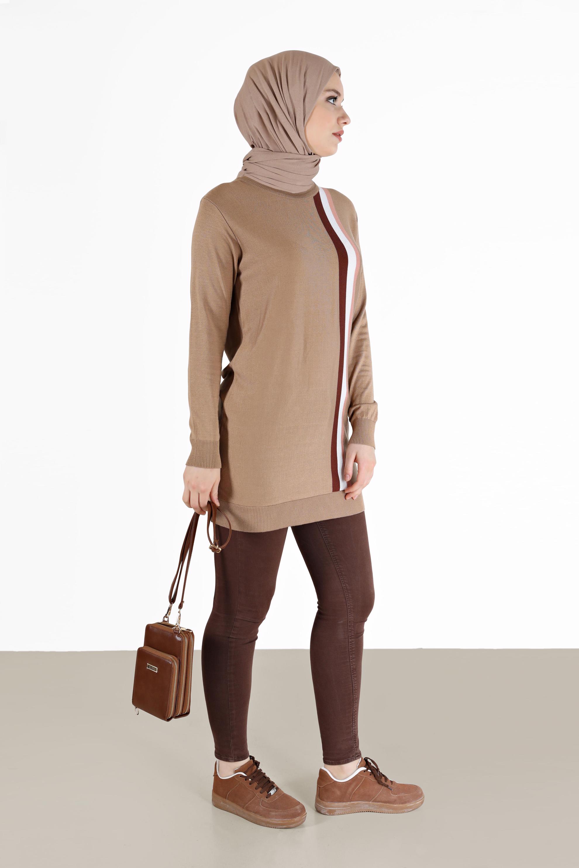 Tesettür giyim KAHVE RENKLİ ŞERİT DETAYLI TRİKO TUNİK 42107 