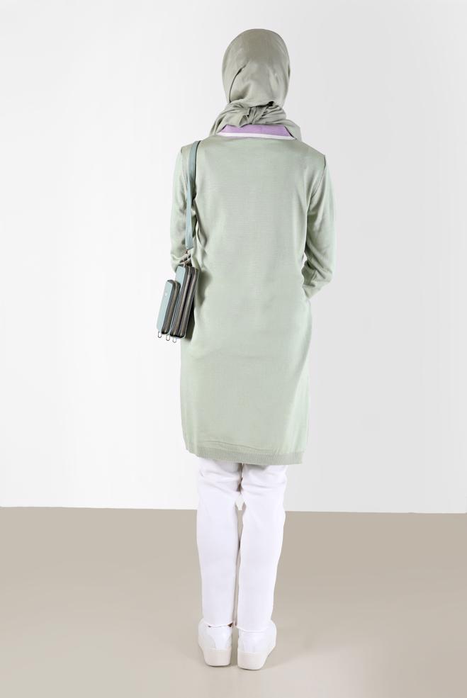 Tesettür giyim YEŞİL POLO YAKA RİBANALI TRİKO TUNİK 42108  - ALVİNA