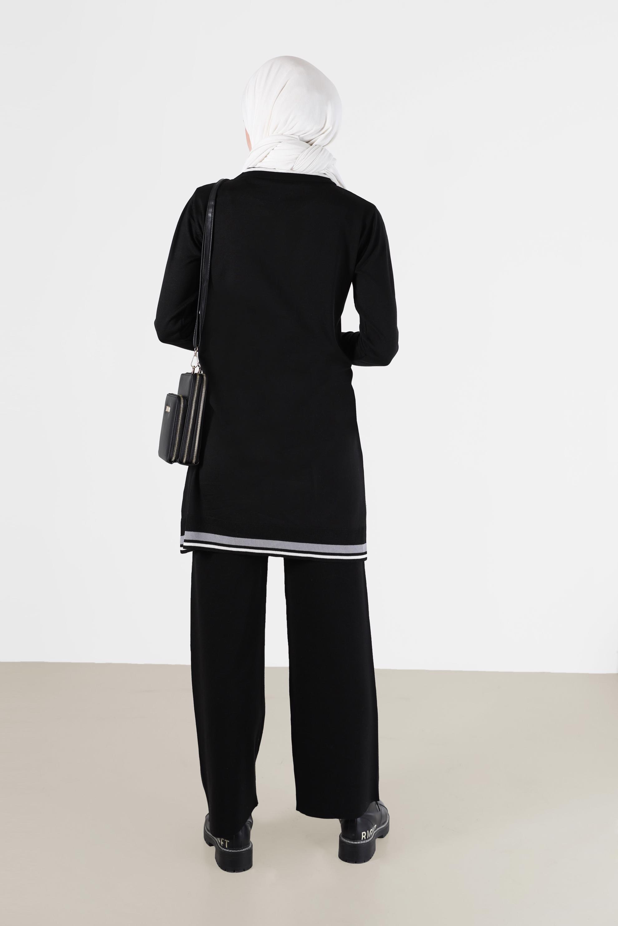 Hijab clothing BLACK RHOMBUS KNIT DETAIL POLO NECK KNITWEAR TUNIC 42109 