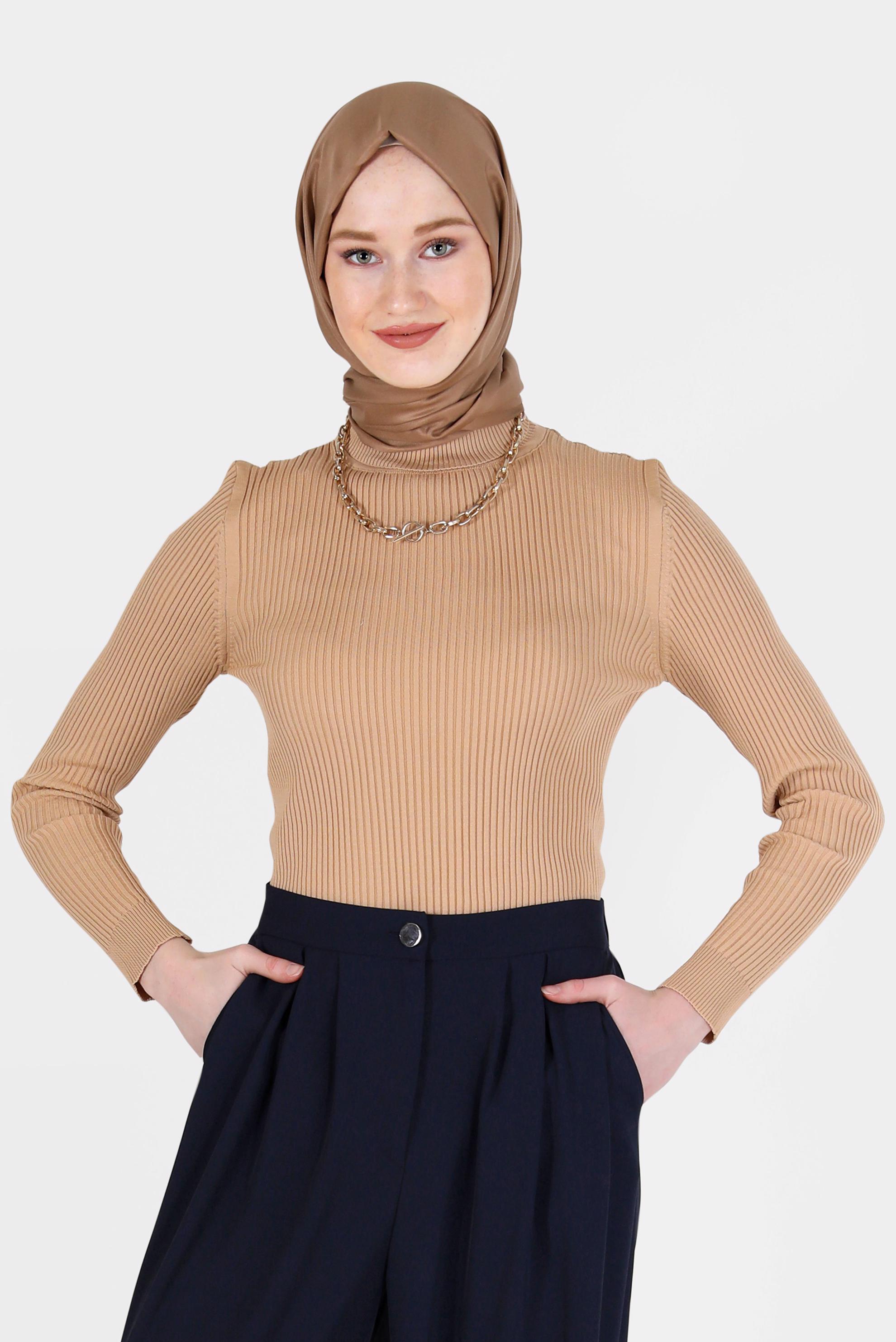 Tesettür giyim BEJ BOĞAZLI YAKA TRİKO KAZAK 42112 