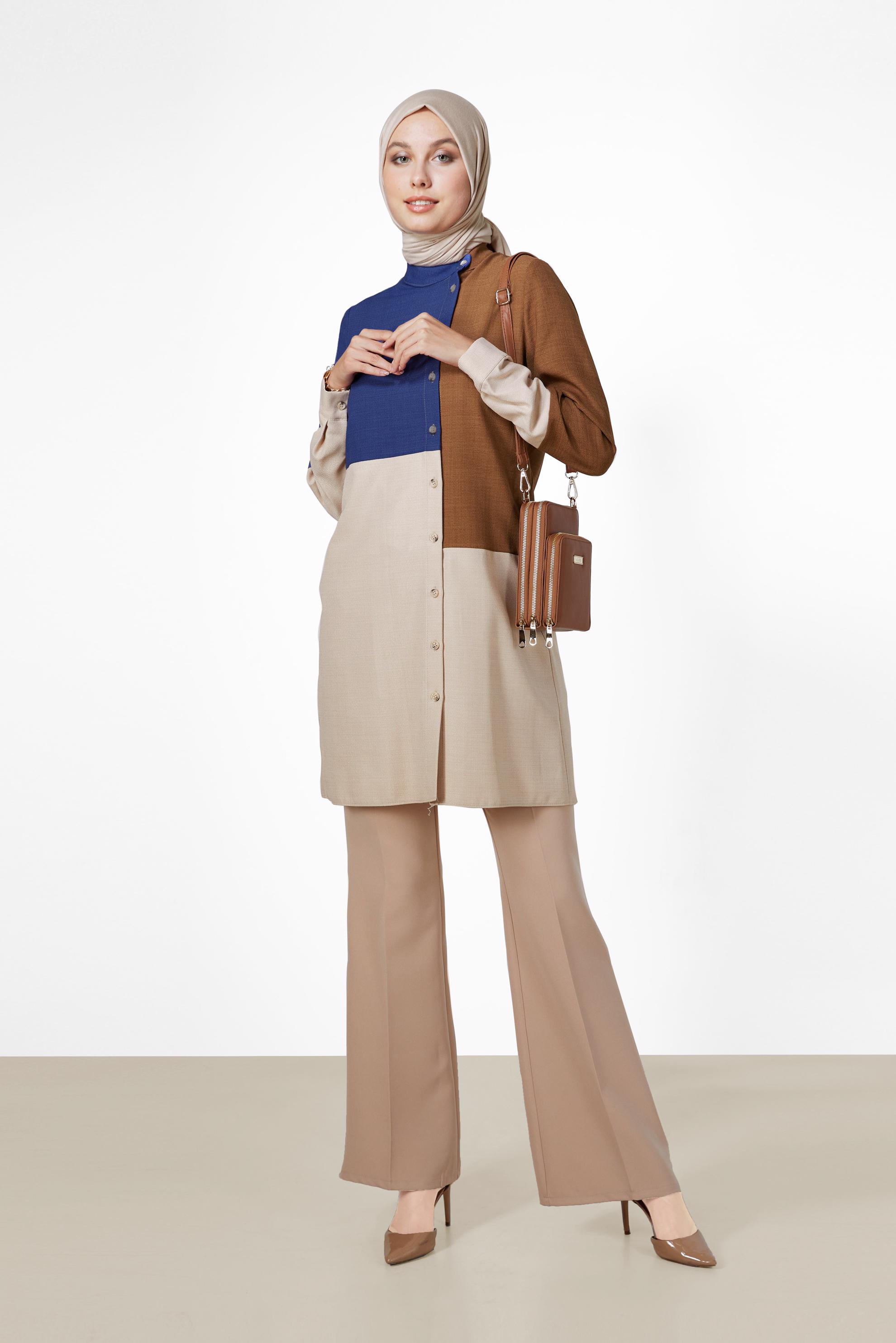 Tesettür giyim MAVİ 3 RENKLİ DÜĞME DETAYLI TUNİK 42168 