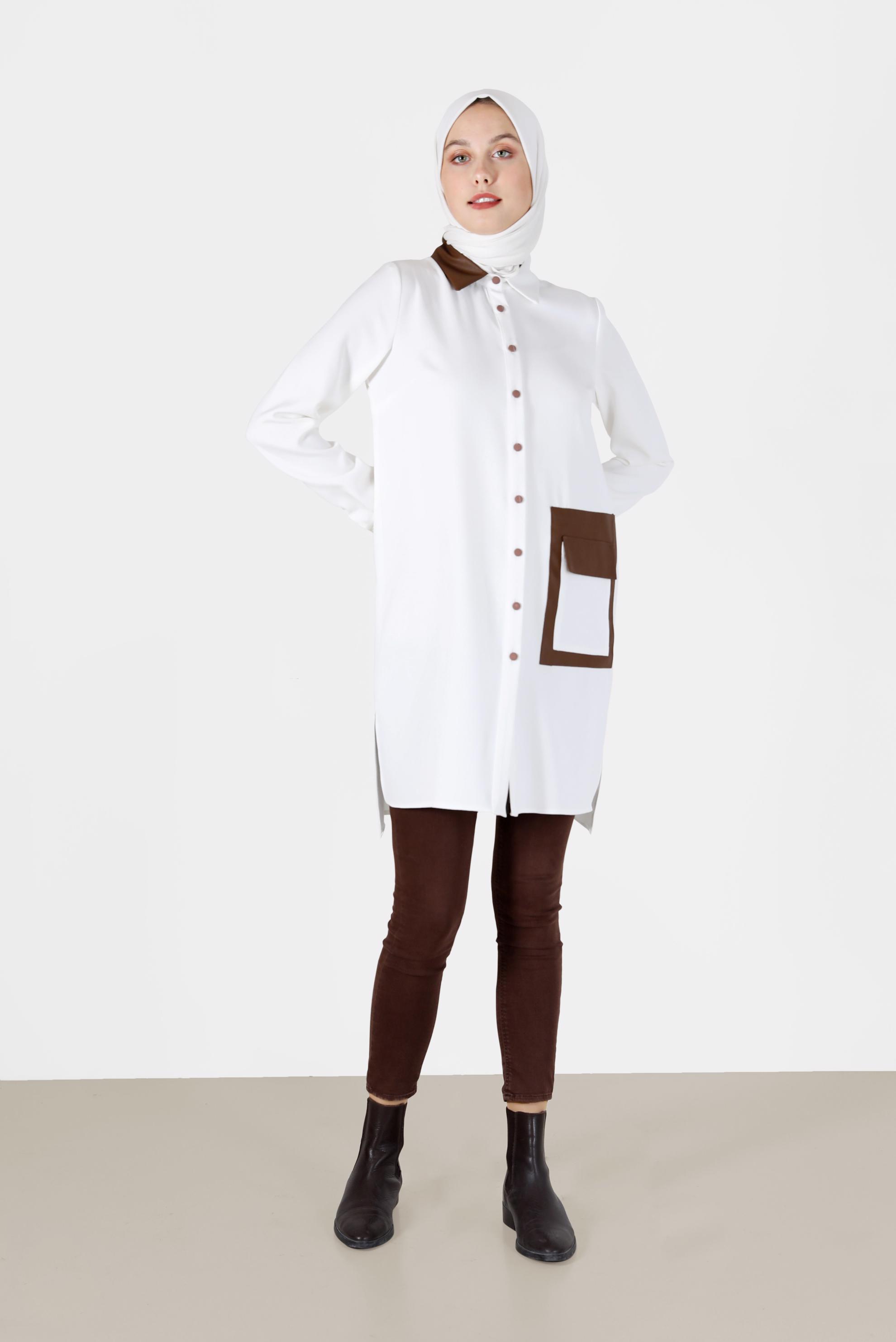 Tesettür giyim BEYAZ DERİ DETAYLI CEPLİ TUNİK 42185