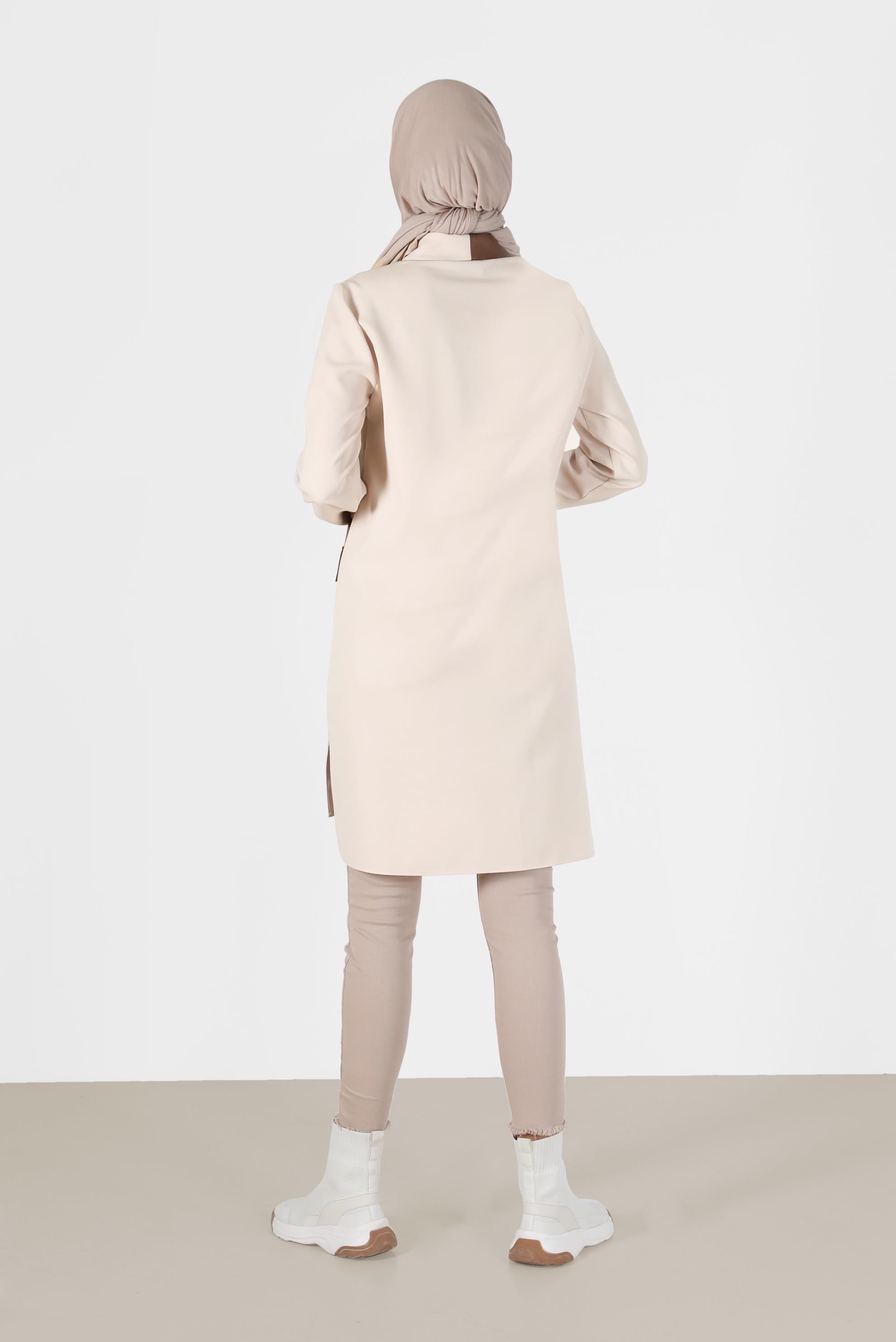 Tesettür giyim EKRU DERİ DETAYLI CEPLİ TUNİK 42185