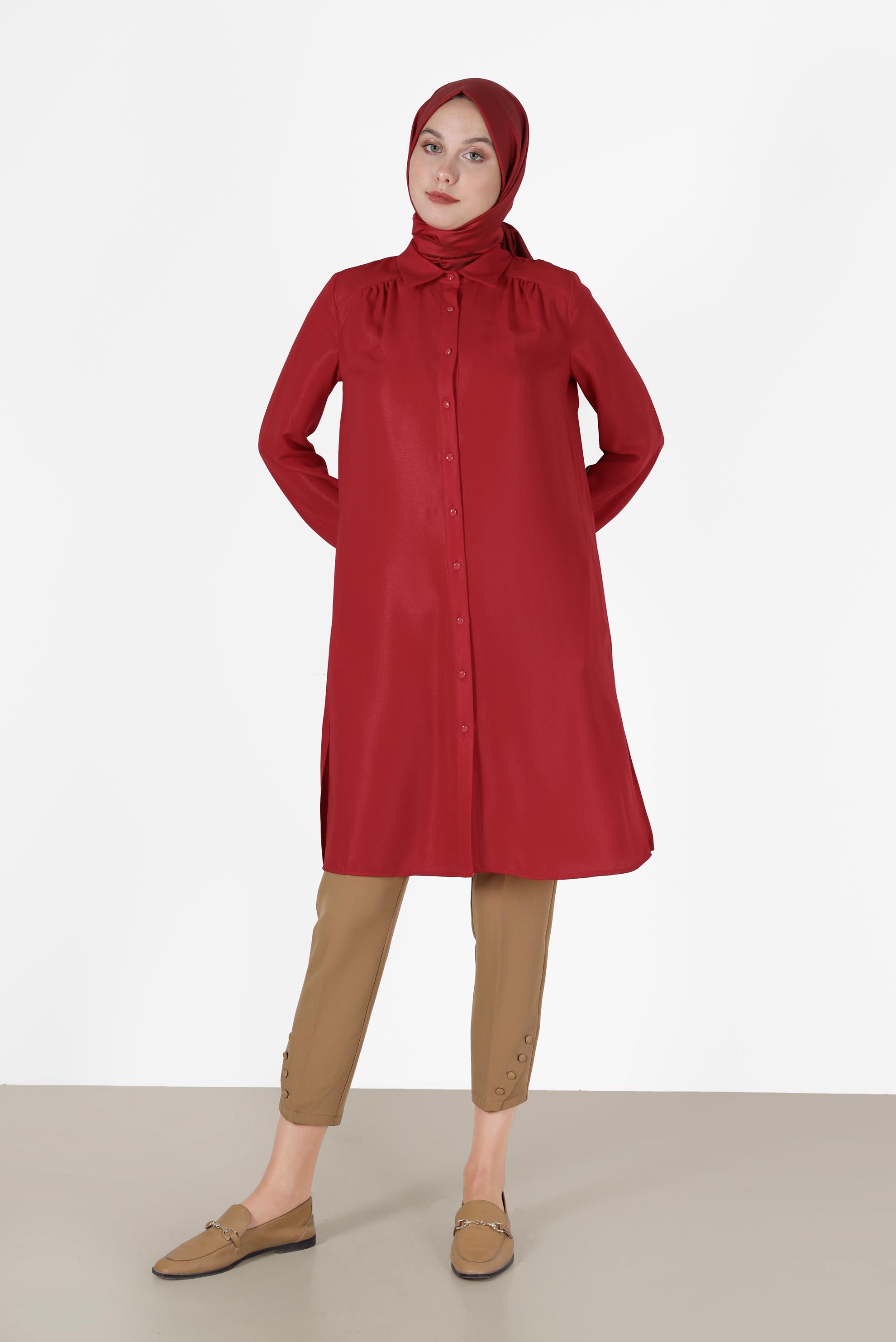 Tesettür giyim KIRMIZI DÜĞMELİ KLASİK TUNİK 42201 