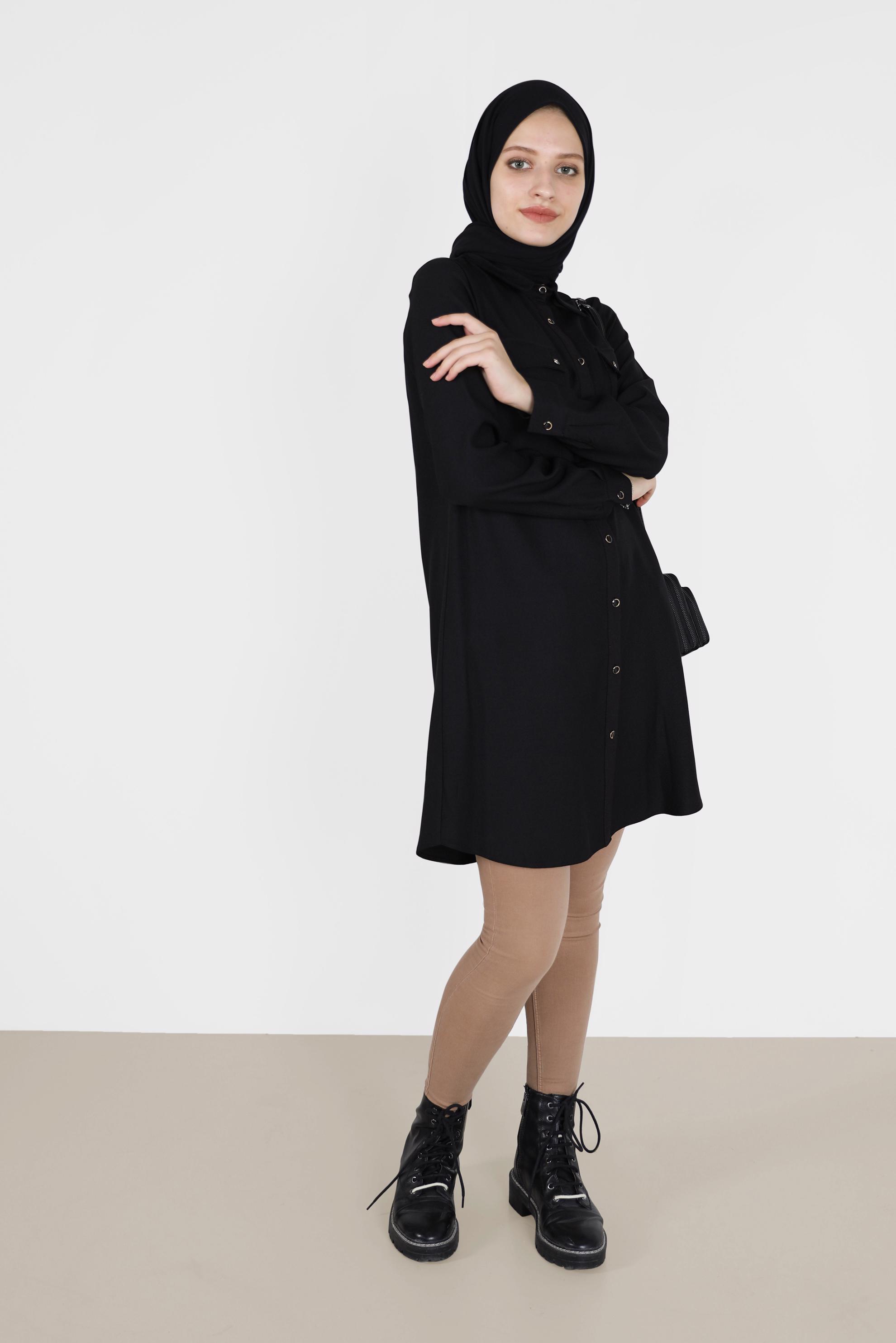 Tesettür giyim SİYAH DÜĞMELİ CEP DETAYLI TUNİK 42203	