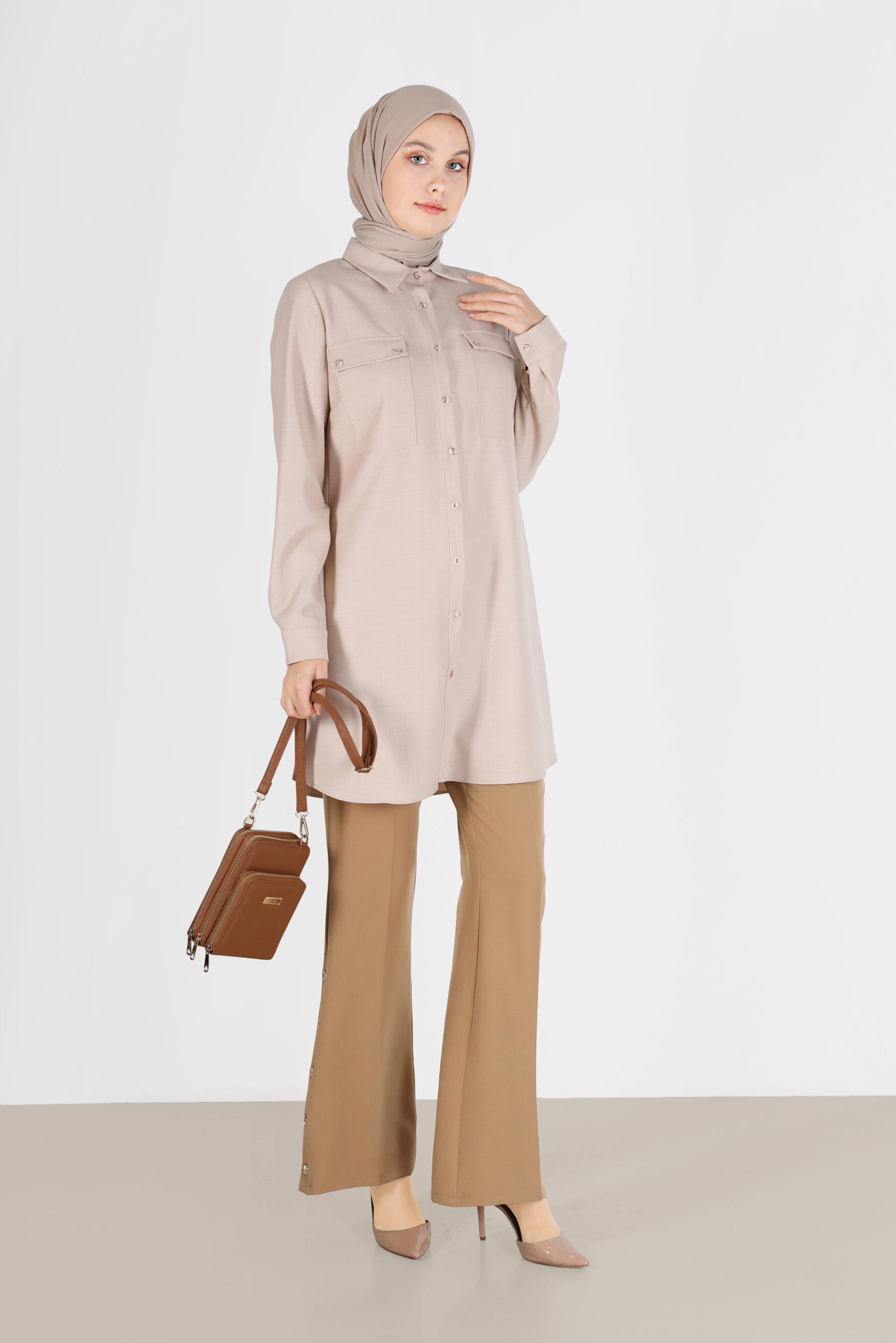 Tesettür giyim BEJ DÜĞMELİ CEP DETAYLI TUNİK 42203	